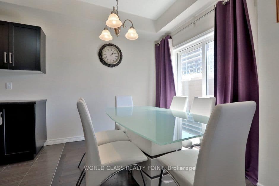 Att/Row/Townhouse at 38- 7 Lakelawn Road, Grimsby, ON - Photo 10 - RE/MAX Garden City Realty