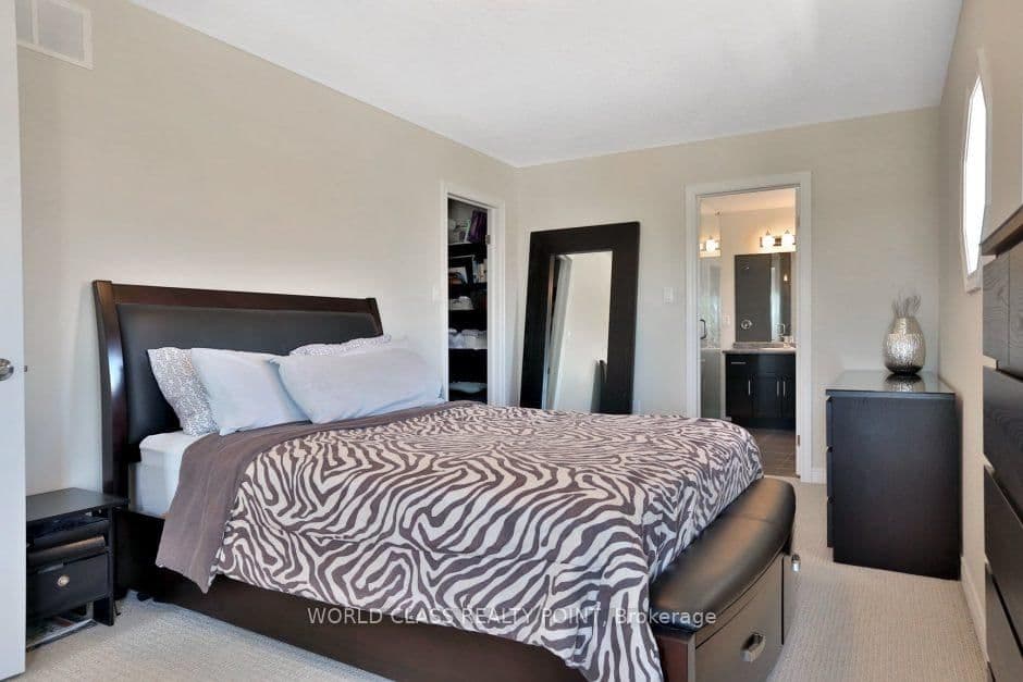 Att/Row/Townhouse at 38- 7 Lakelawn Road, Grimsby, ON - Photo 13 - RE/MAX Garden City Realty