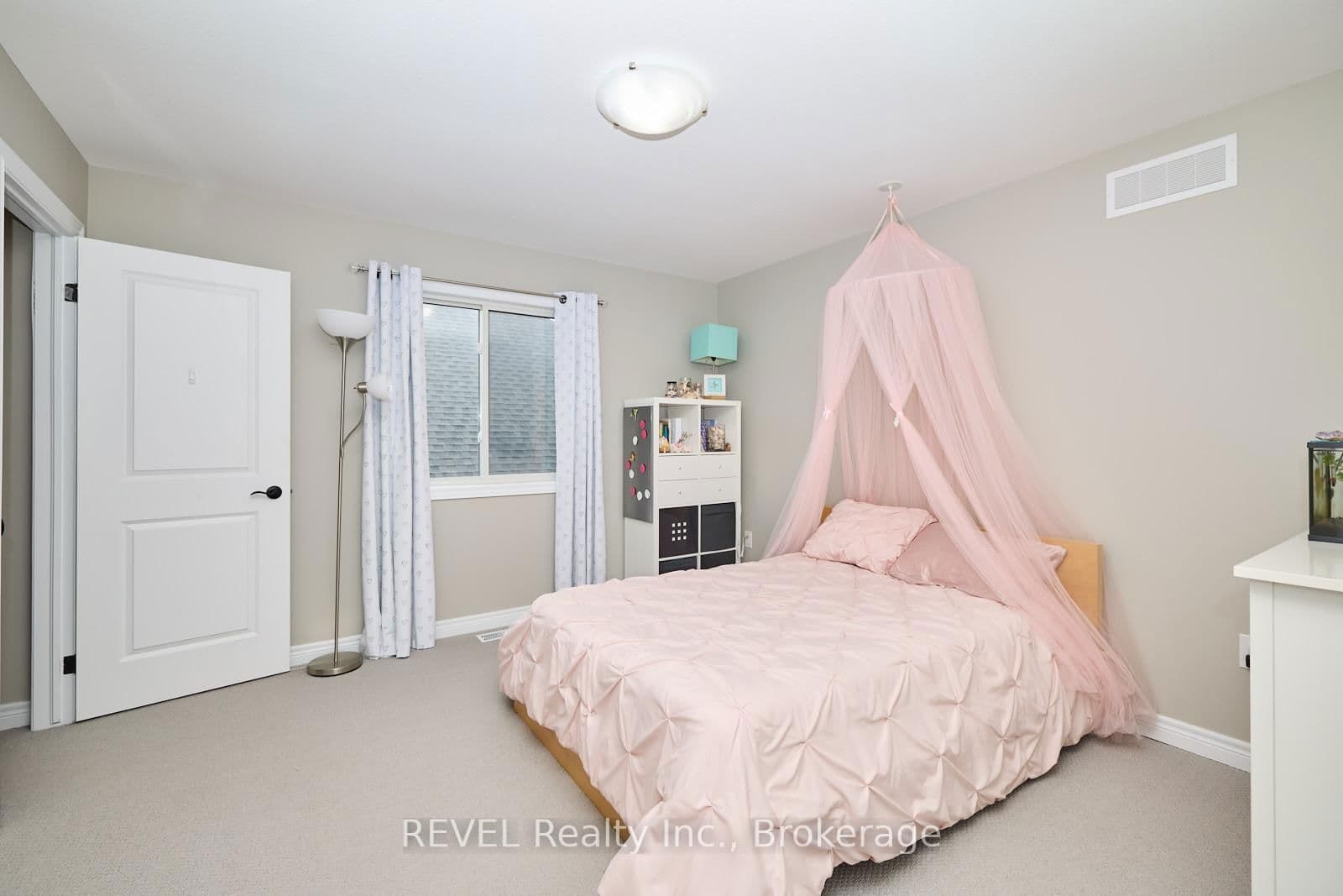 Detached at 18 BREWERTON Boulevard, Pelham, ON - Photo 22 - RE/MAX Garden City Realty