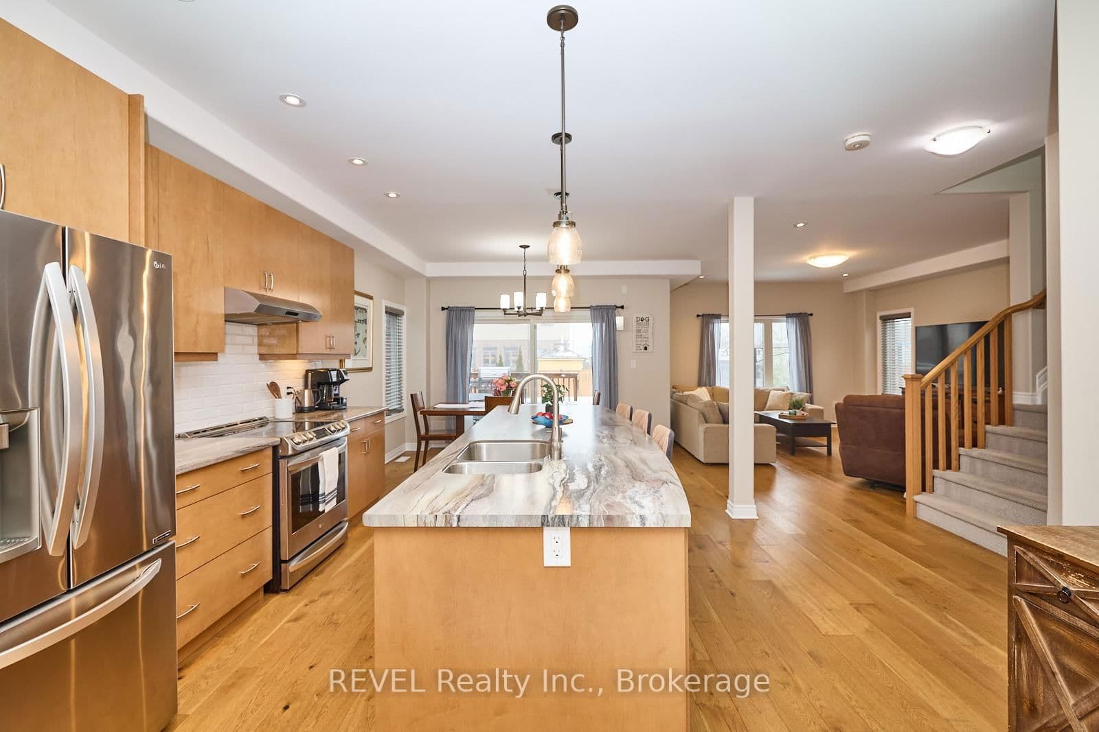 Detached at 18 BREWERTON Boulevard, Pelham, ON - Photo 5 - RE/MAX Garden City Realty