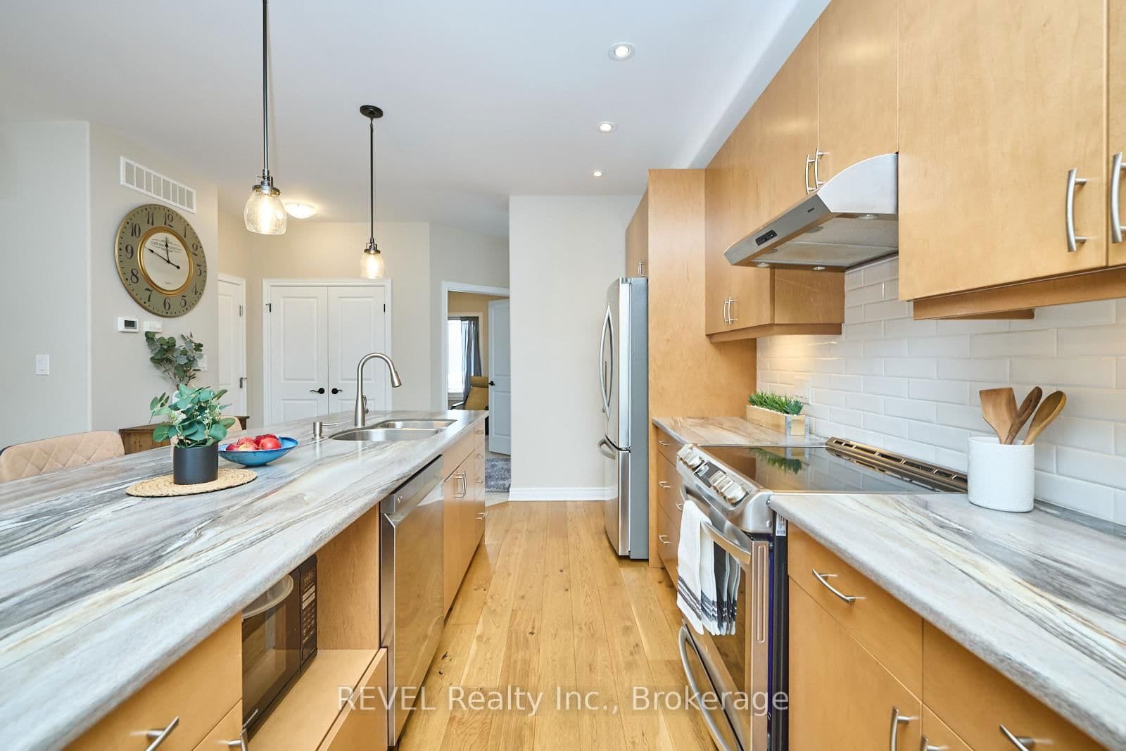 Detached at 18 BREWERTON Boulevard, Pelham, ON - Photo 9 - RE/MAX Garden City Realty