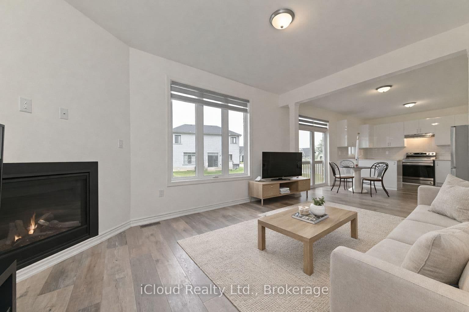 Detached at 1645 Marina Drive, Fort Erie, ON - Photo 9 - RE/MAX Garden City Realty