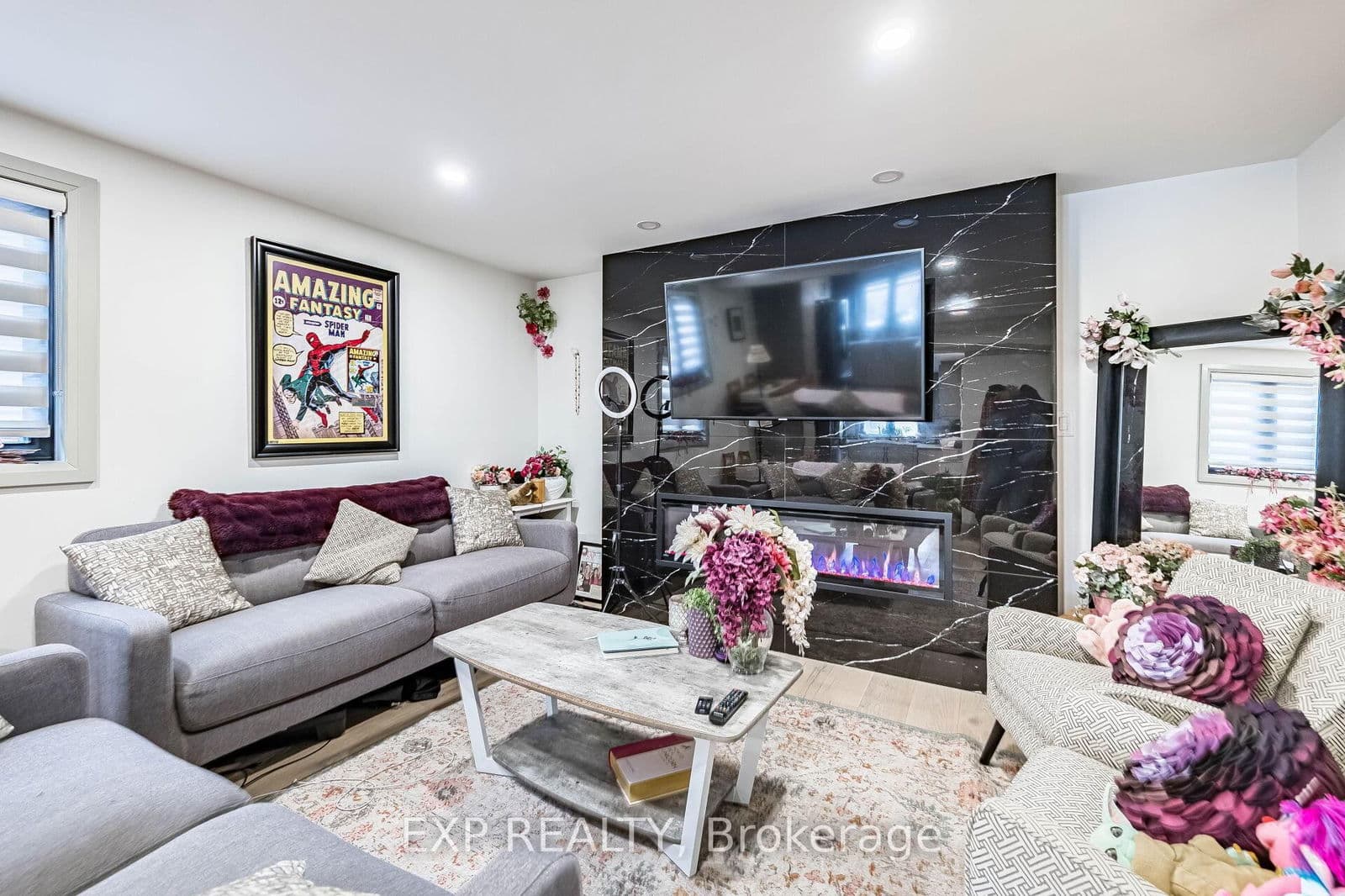 Detached at 7623 Chorozy Street, Niagara Falls, ON - Photo 5 - RE/MAX Garden City Realty