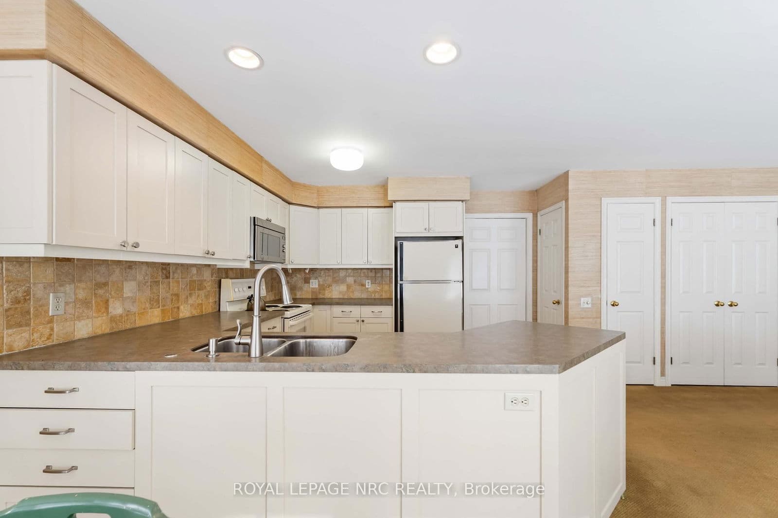 Detached at 192 Woodside Drive, St. Catharines, ON - Photo 13 - RE/MAX Garden City Realty