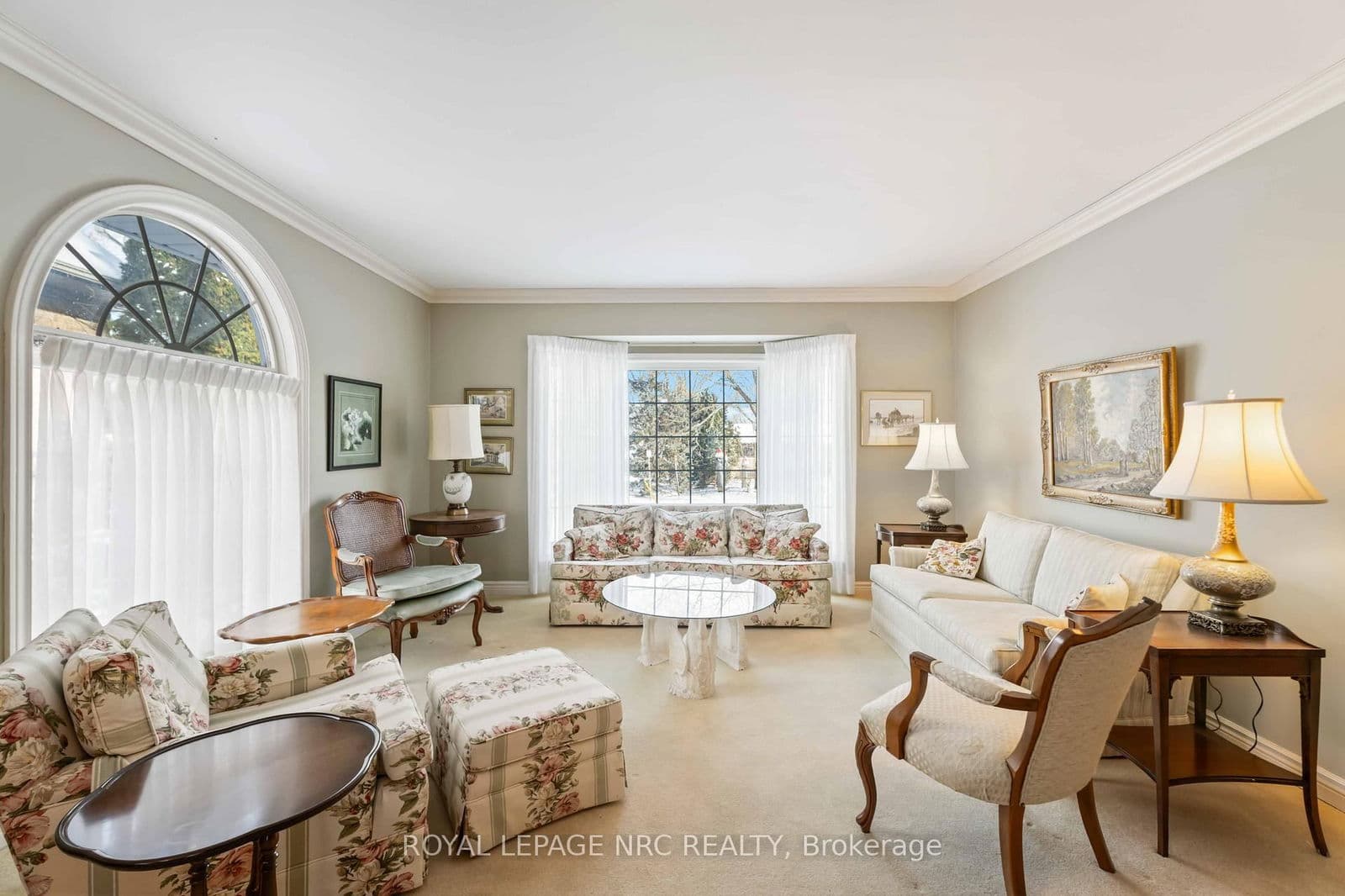 Detached at 192 Woodside Drive, St. Catharines, ON - Photo 6 - RE/MAX Garden City Realty