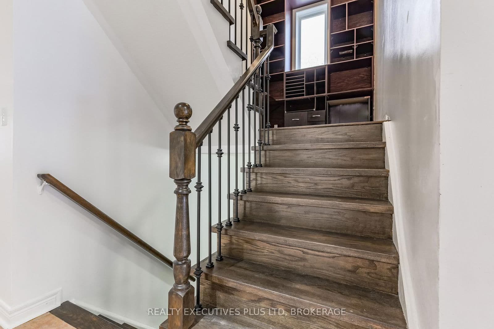 Detached at 389 Wright Crescent, Niagara-on-the-Lake, ON - Photo 14 - RE/MAX Garden City Realty