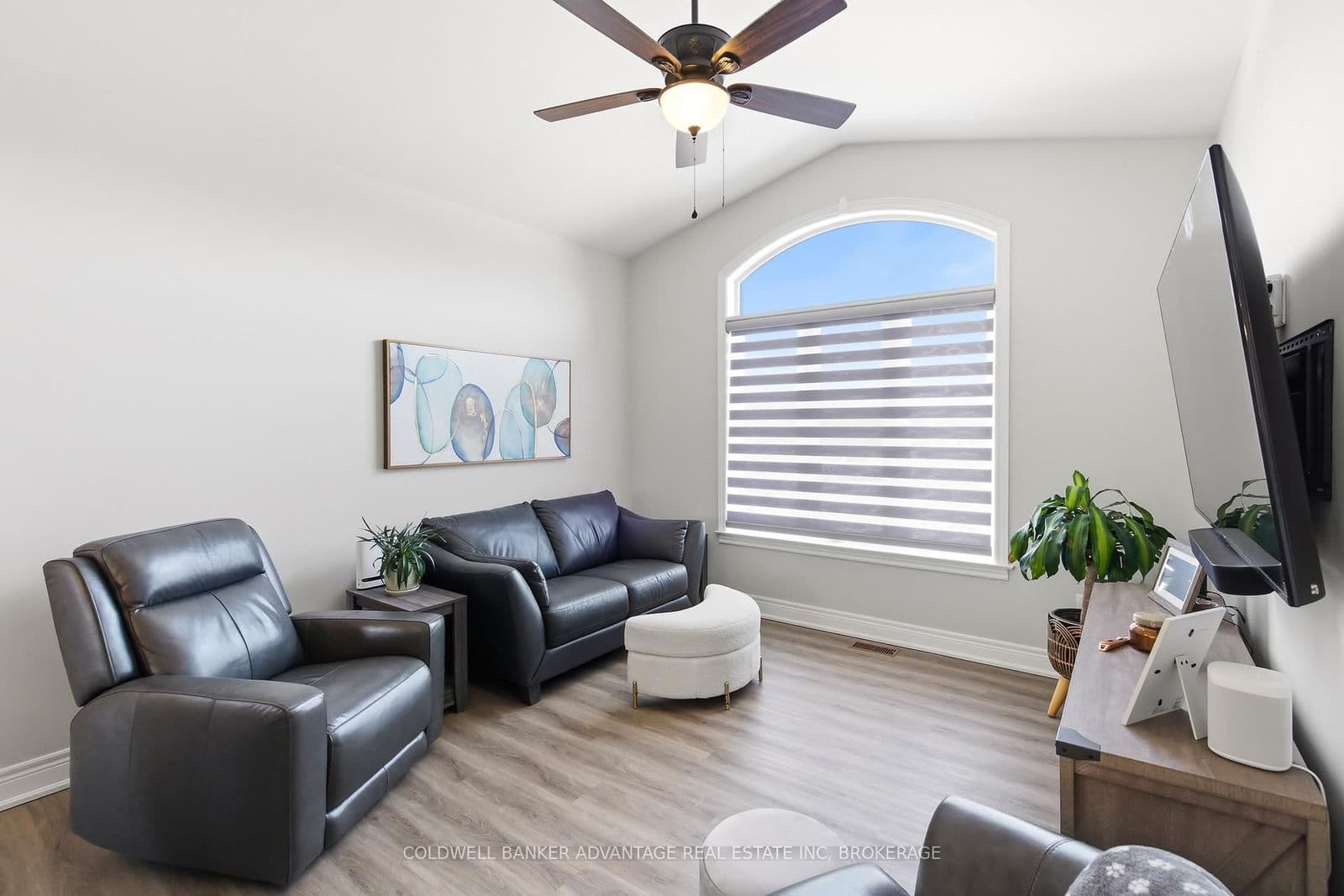 Detached at 70 Renfield Street, Port Colborne, ON - Photo 6 - RE/MAX Garden City Realty