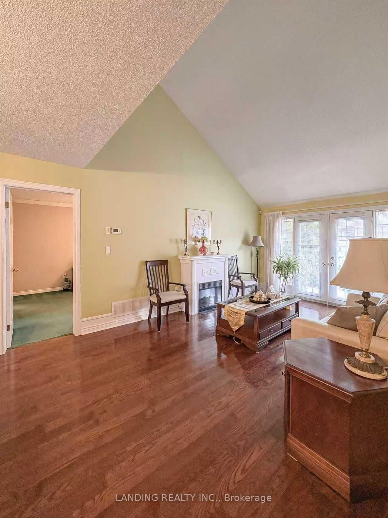 Semi-Detached at 32 RED HAVEN Drive, Grimsby, ON - Photo 25 - RE/MAX Garden City Realty