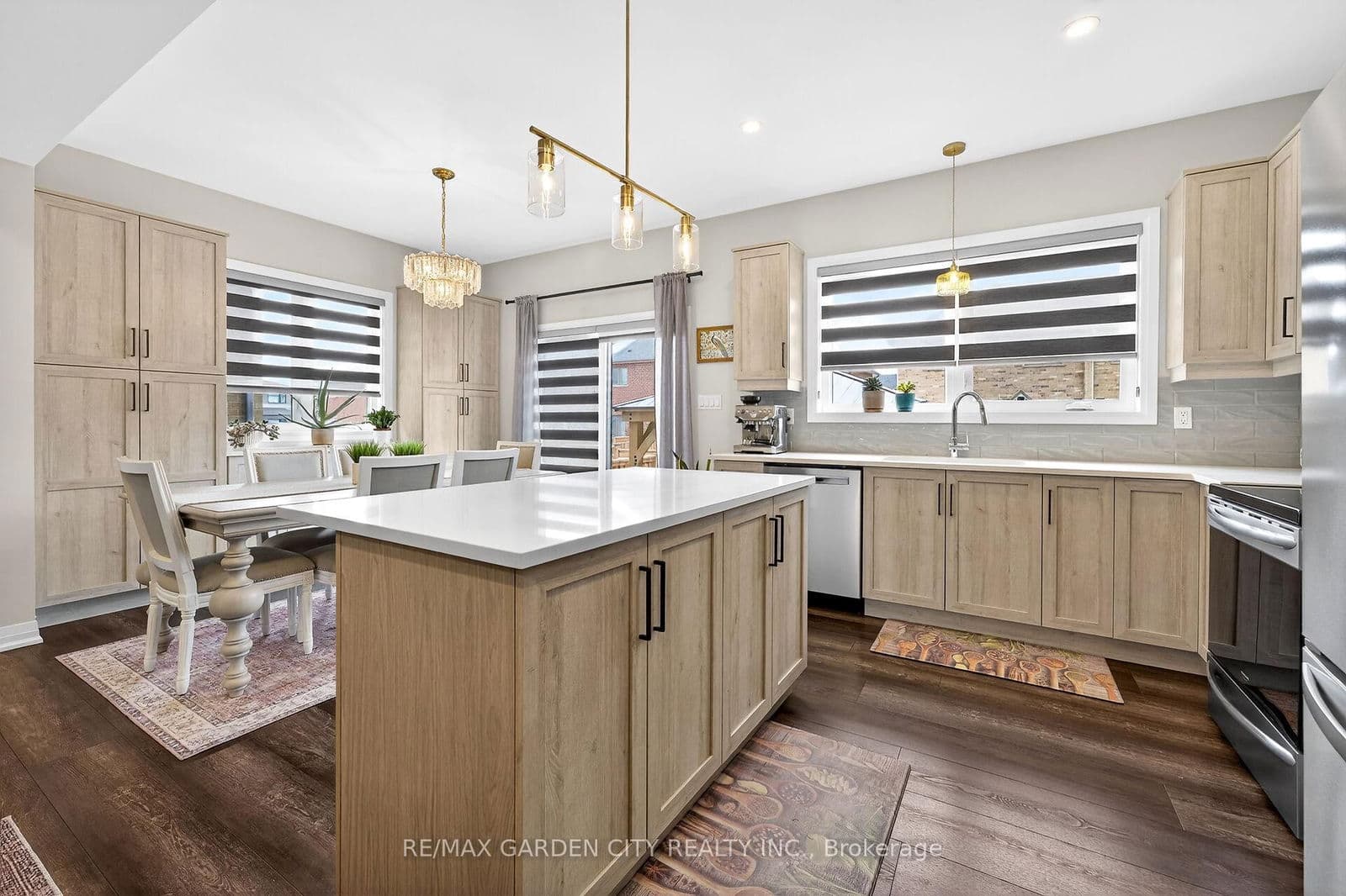 Att/Row/Townhouse at 32 Jayla Lane, West Lincoln, ON - Photo 10 - RE/MAX Garden City Realty