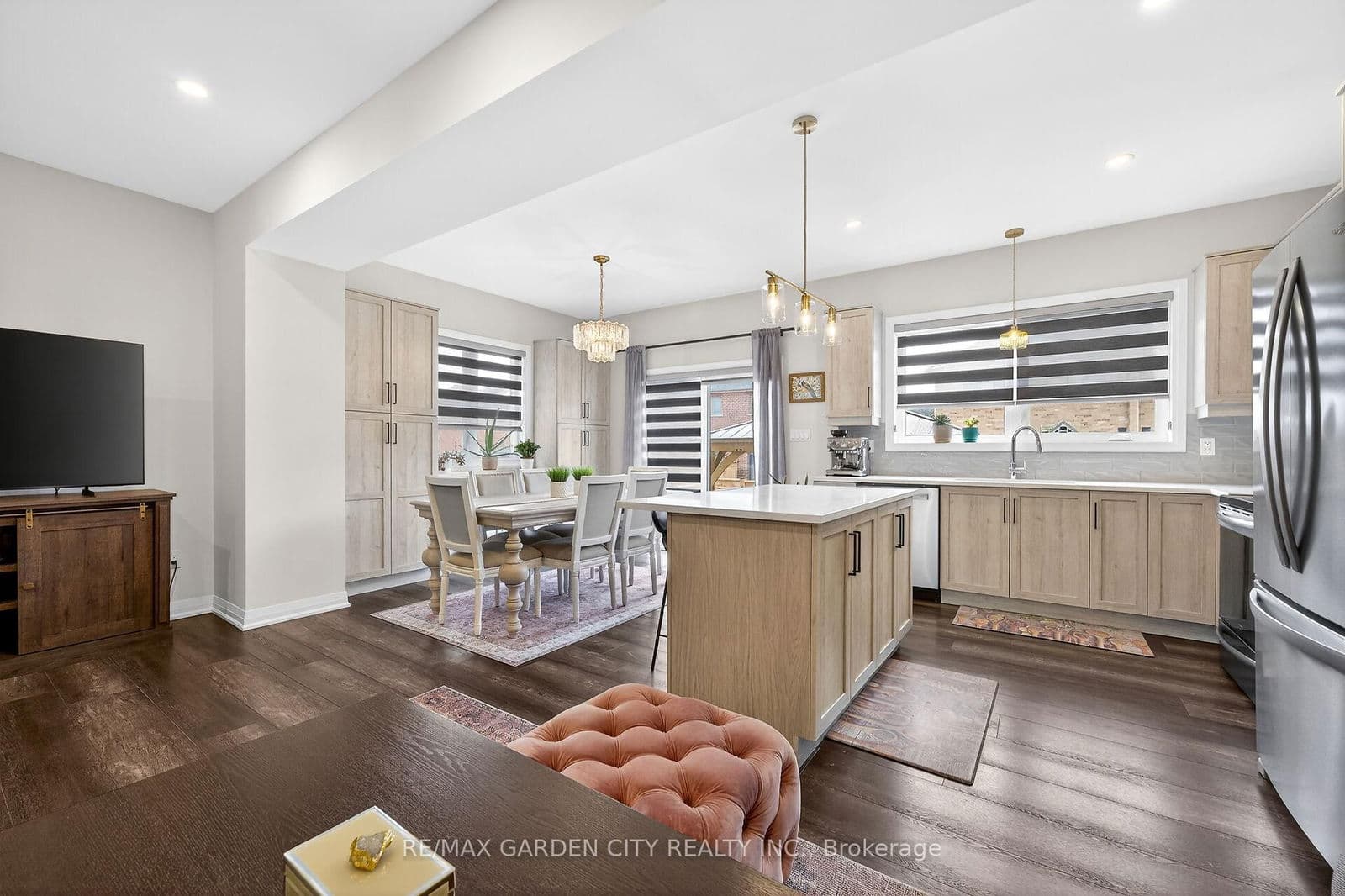 Att/Row/Townhouse at 32 Jayla Lane, West Lincoln, ON - Photo 14 - RE/MAX Garden City Realty