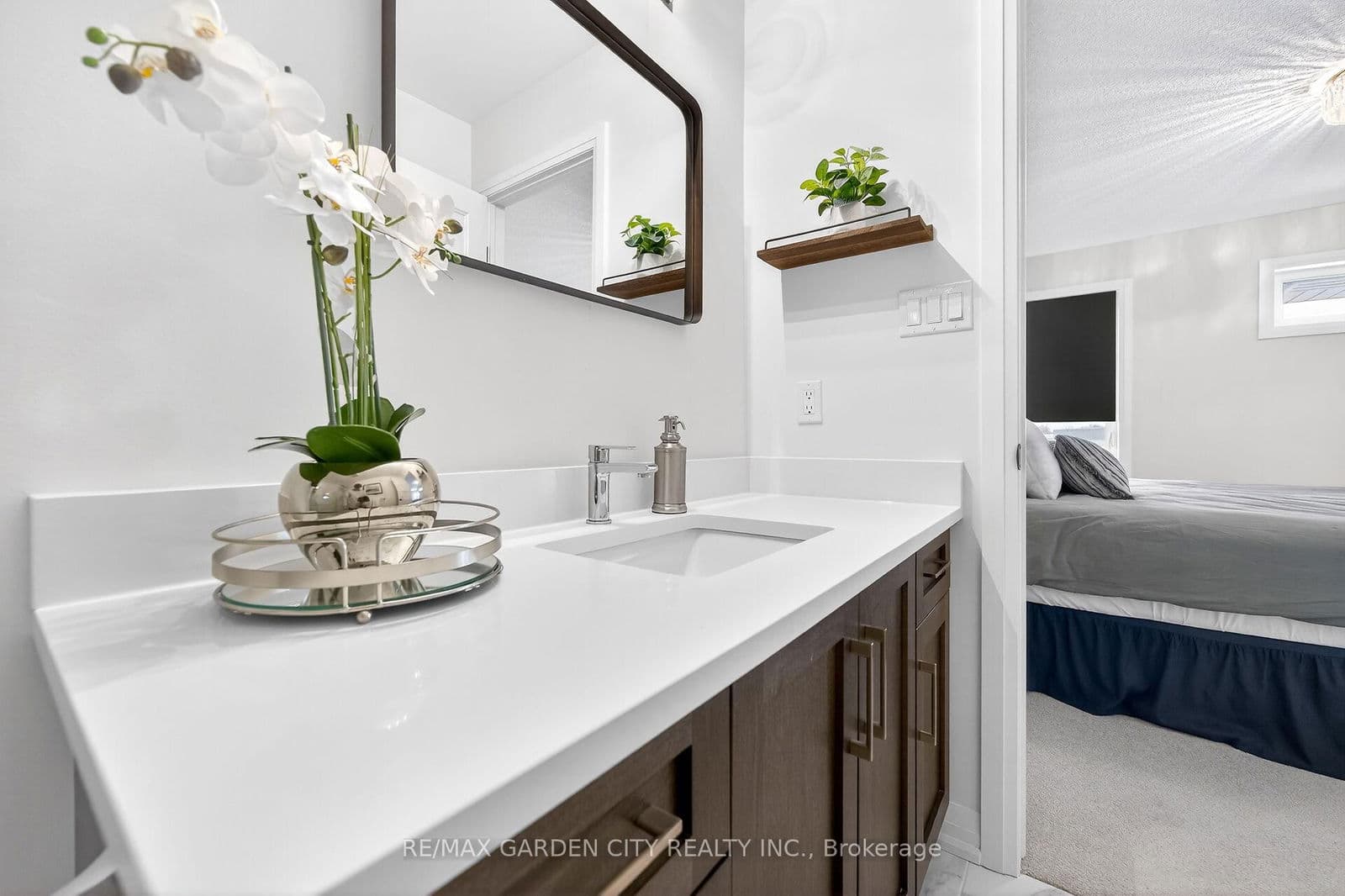 Att/Row/Townhouse at 32 Jayla Lane, West Lincoln, ON - Photo 23 - RE/MAX Garden City Realty