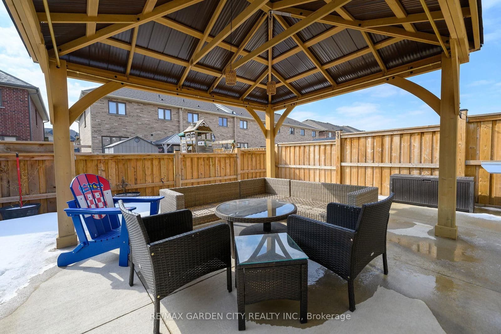 Att/Row/Townhouse at 32 Jayla Lane, West Lincoln, ON - Photo 32 - RE/MAX Garden City Realty