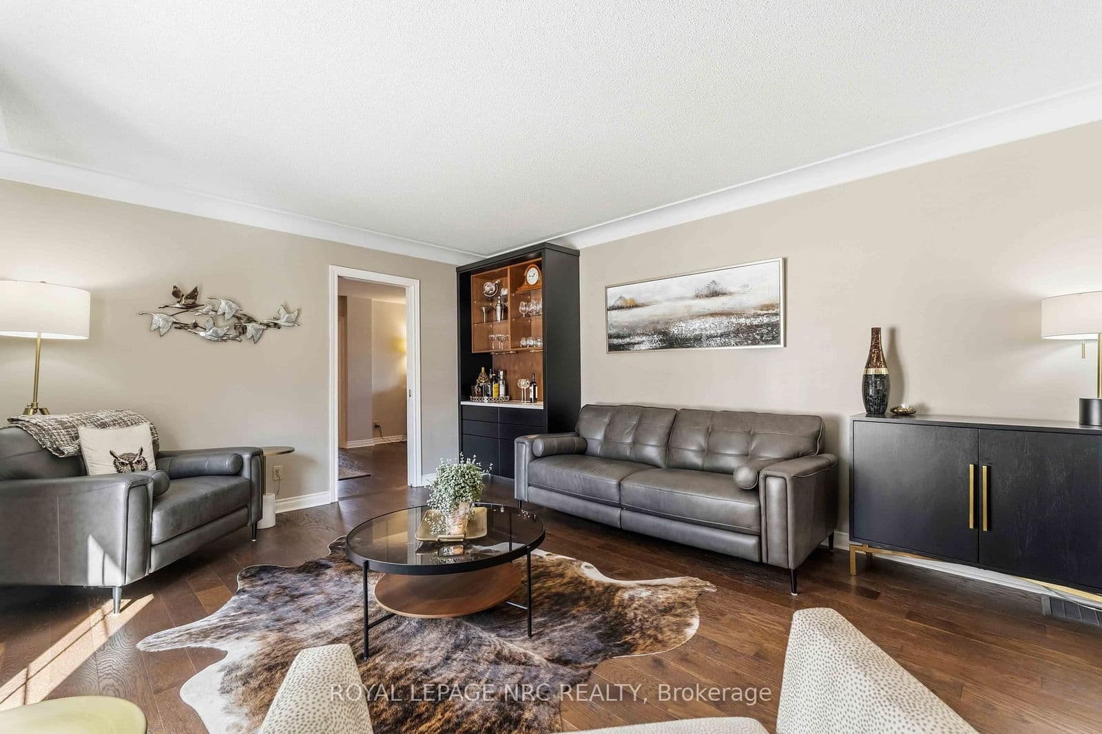 Detached at 3 Petronella Parkway, Pelham, ON - Photo 6 - RE/MAX Garden City Realty