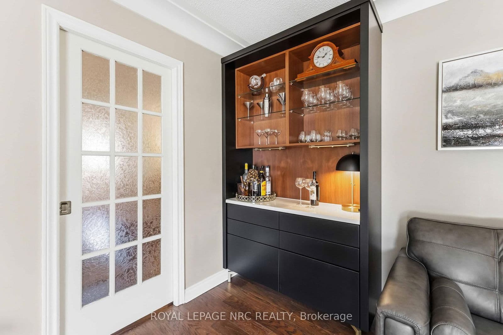 Detached at 3 Petronella Parkway, Pelham, ON - Photo 7 - RE/MAX Garden City Realty