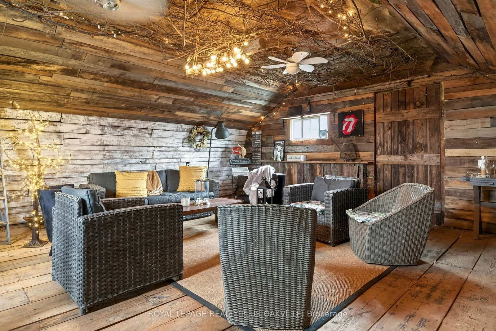 Detached at 381 Elizabeth Street, Grimsby, ON - Photo 45 - RE/MAX Garden City Realty