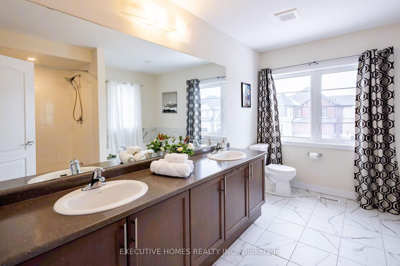 Detached at 91 Higgins Avenue, Thorold, ON - Photo 13 - RE/MAX Garden City Realty