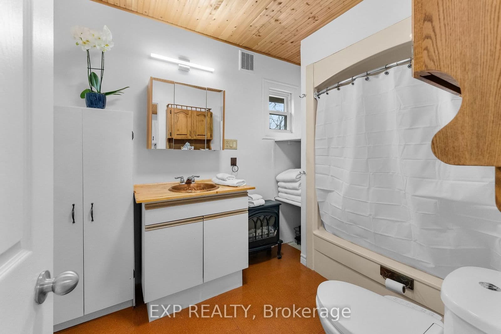 Detached at 240 LINCOLN Road, Fort Erie, ON - Photo 18 - RE/MAX Garden City Realty