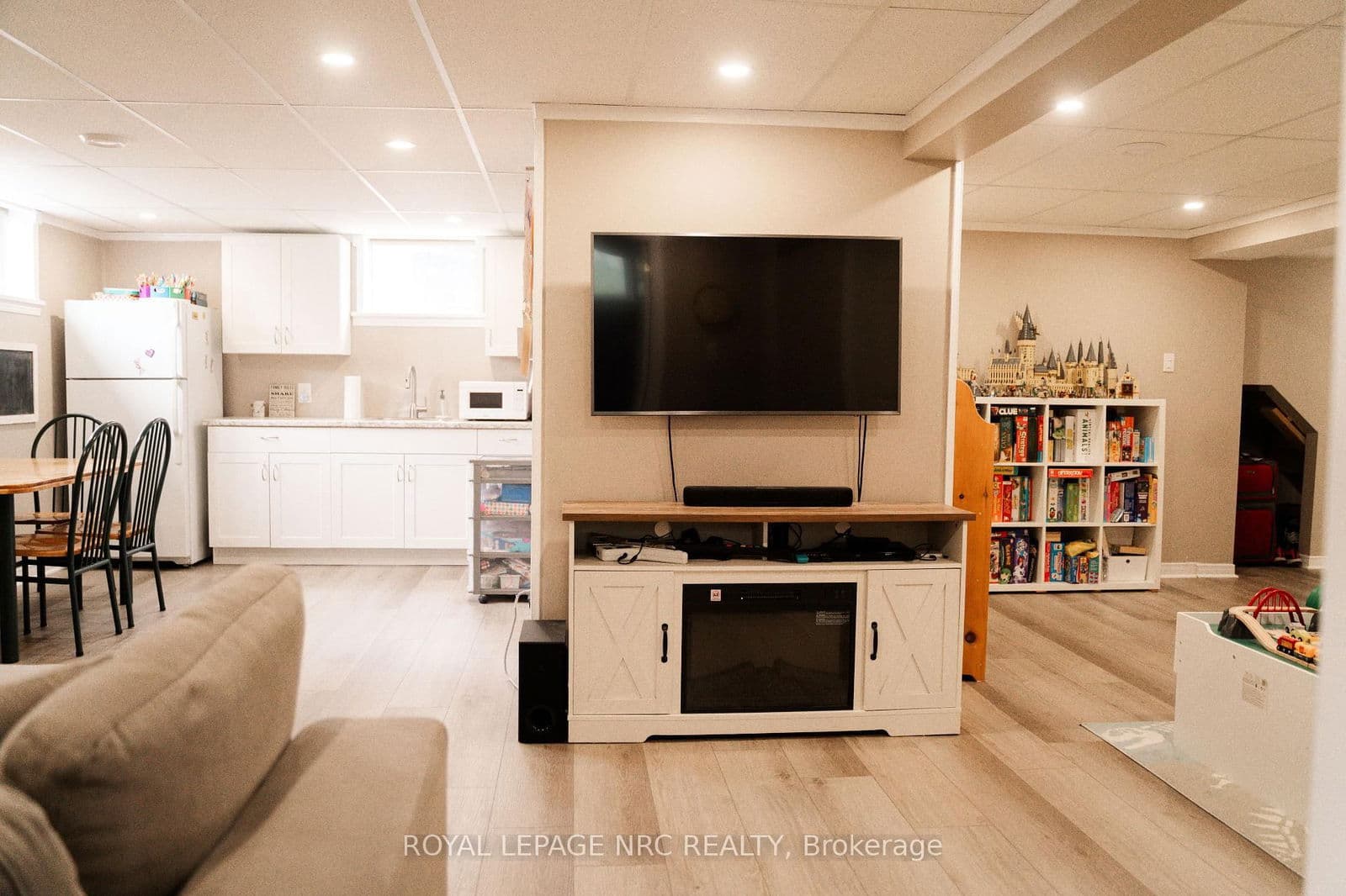 Detached at 12 Mackie Street, St. Catharines, ON - Photo 22 - RE/MAX Garden City Realty