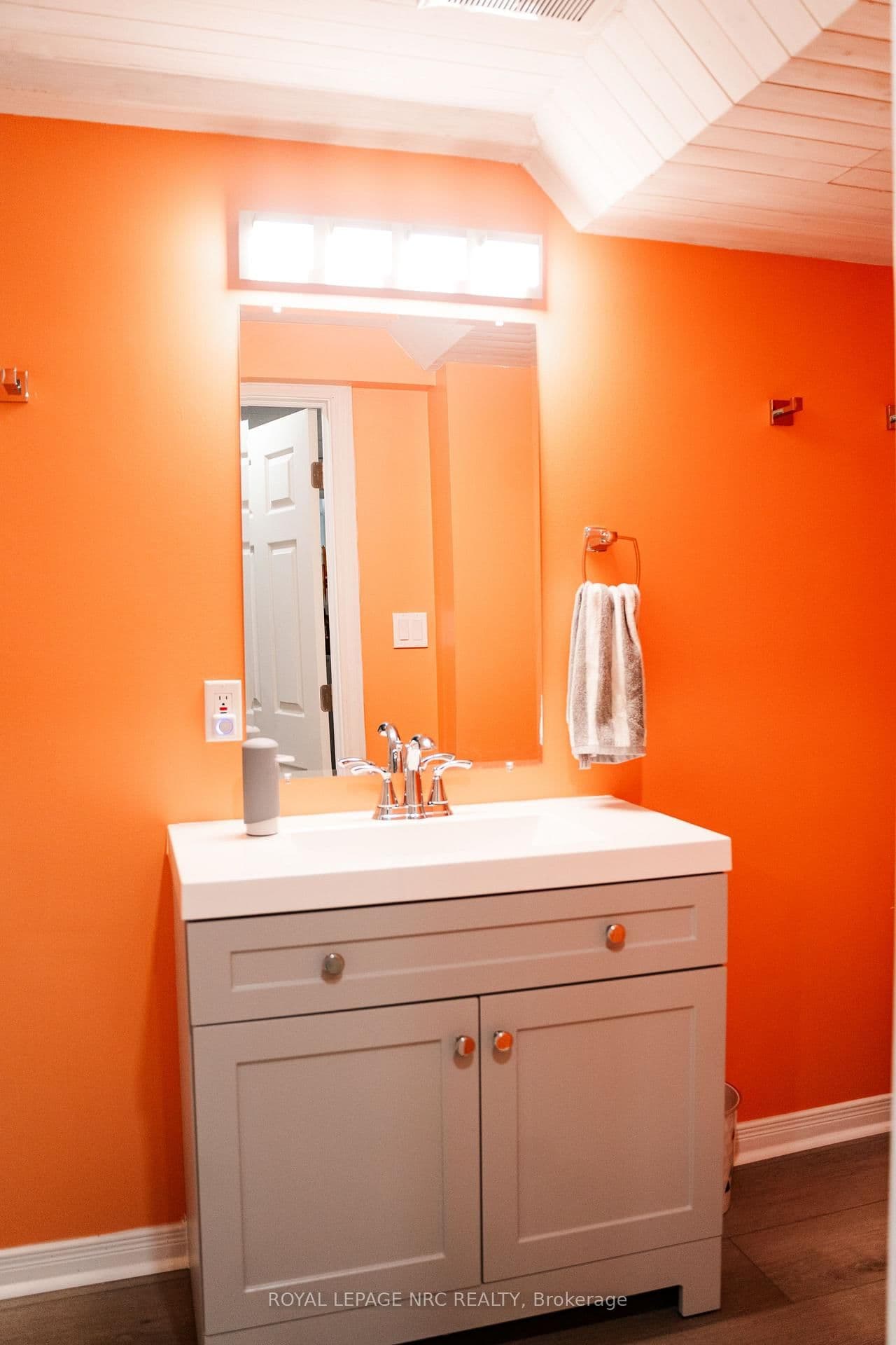 Detached at 12 Mackie Street, St. Catharines, ON - Photo 26 - RE/MAX Garden City Realty