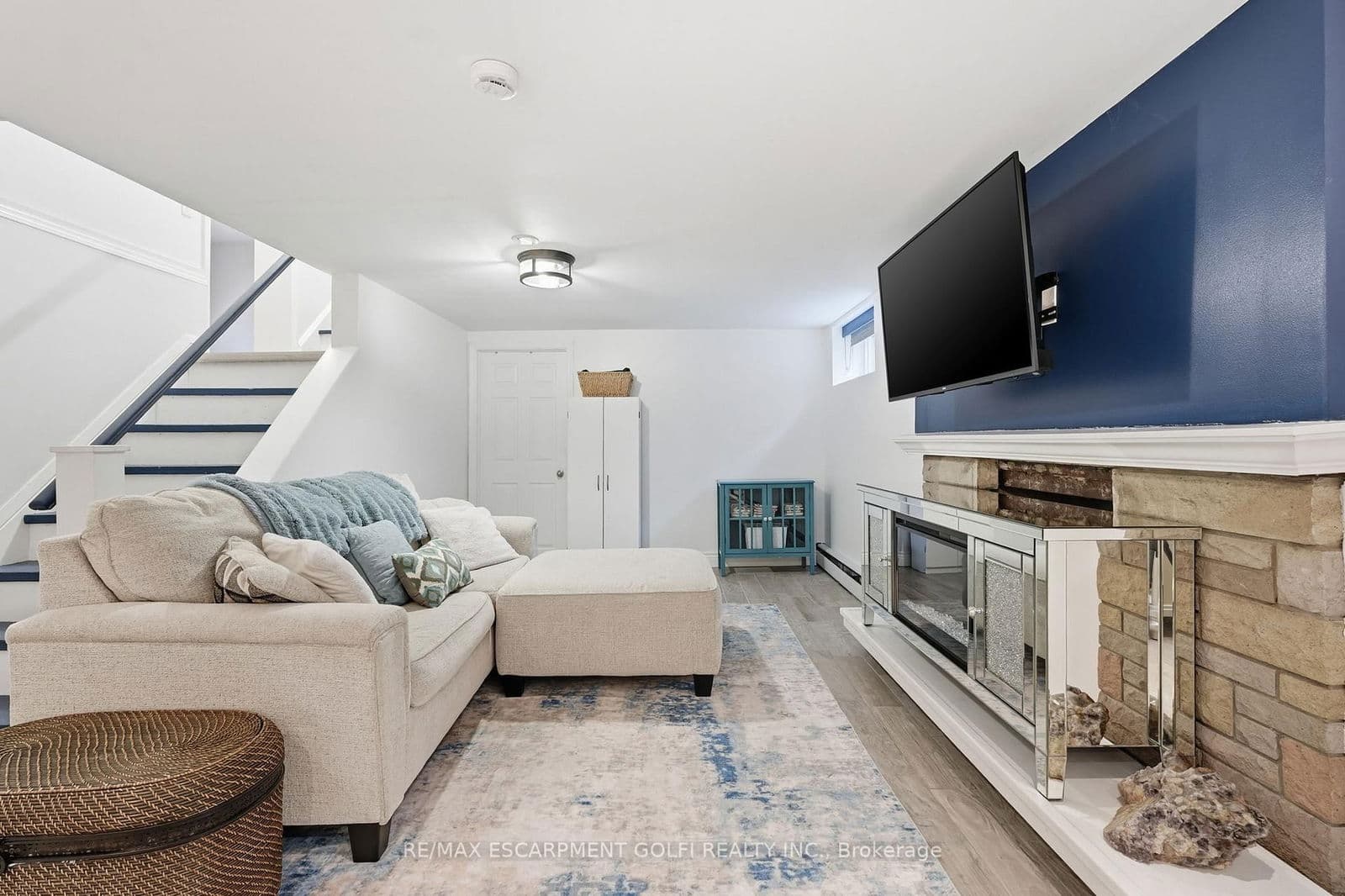 Detached at 6 Brierwood Avenue, Grimsby, ON - Photo 27 - RE/MAX Garden City Realty