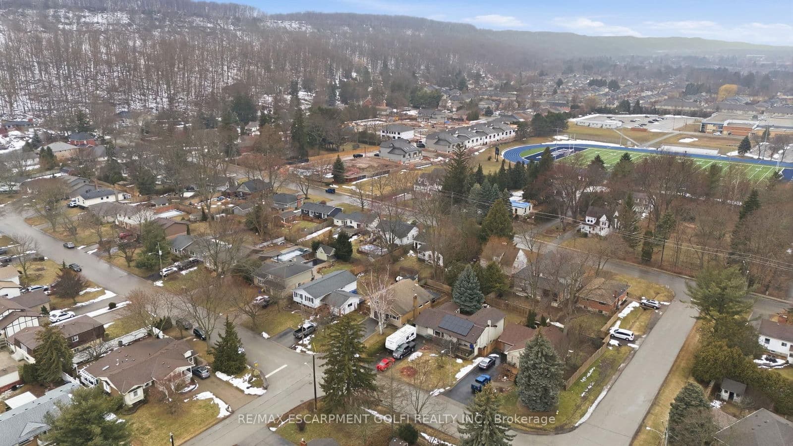 Detached at 6 Brierwood Avenue, Grimsby, ON - Photo 40 - RE/MAX Garden City Realty