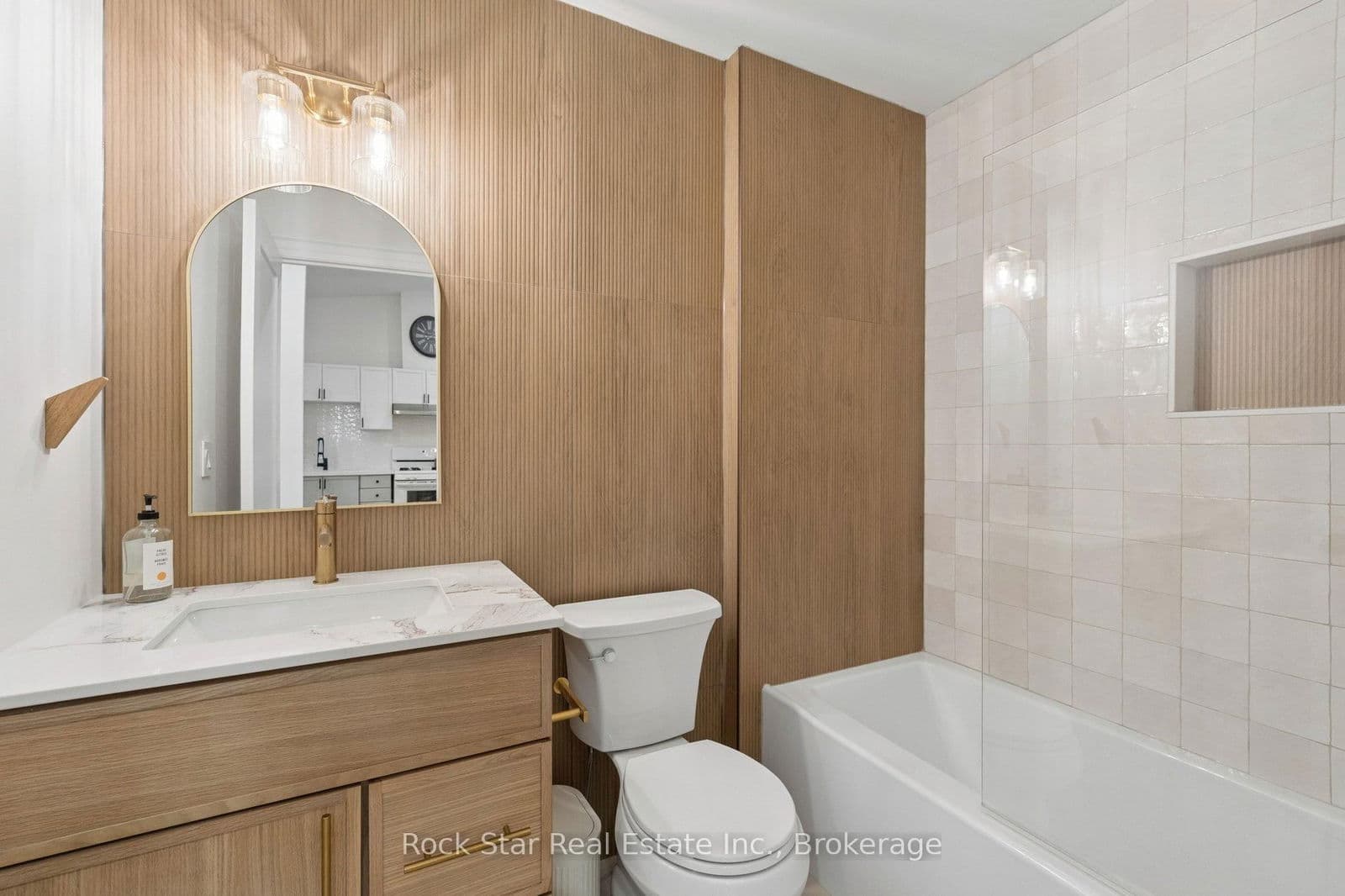 Att/Row/Townhouse at 4467 Michael Avenue, Lincoln, ON - Photo 18 - RE/MAX Garden City Realty