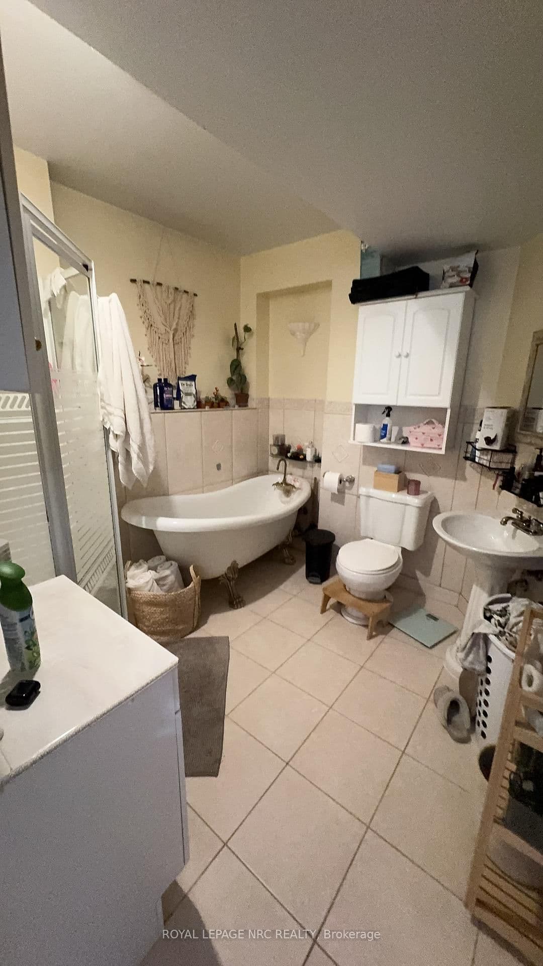 Detached at 63 Jackson Court, Welland, ON - Photo 22 - RE/MAX Garden City Realty