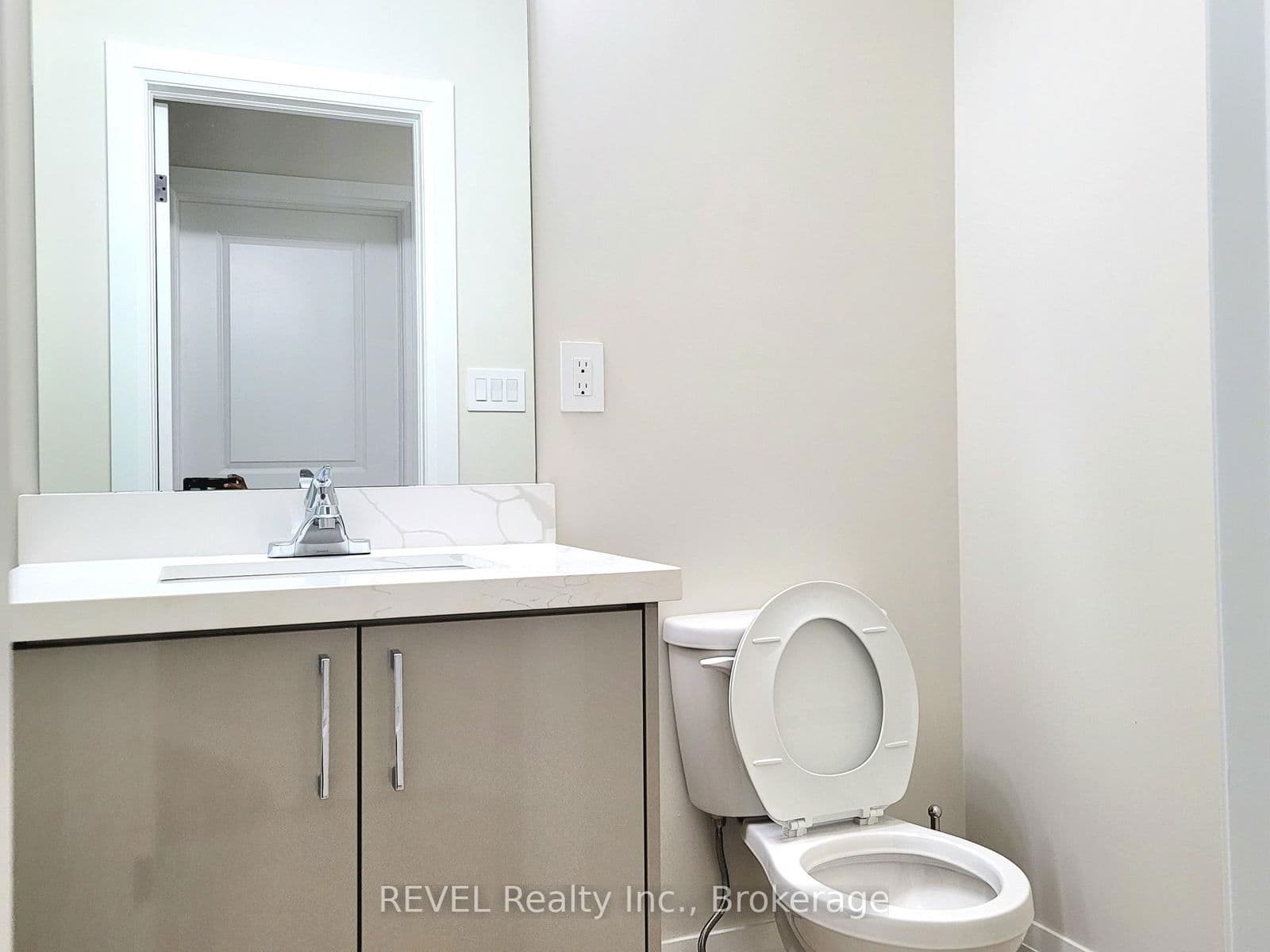 Att/Row/Townhouse at 38 Keystone Trail, Welland, ON - Photo 27 - RE/MAX Garden City Realty