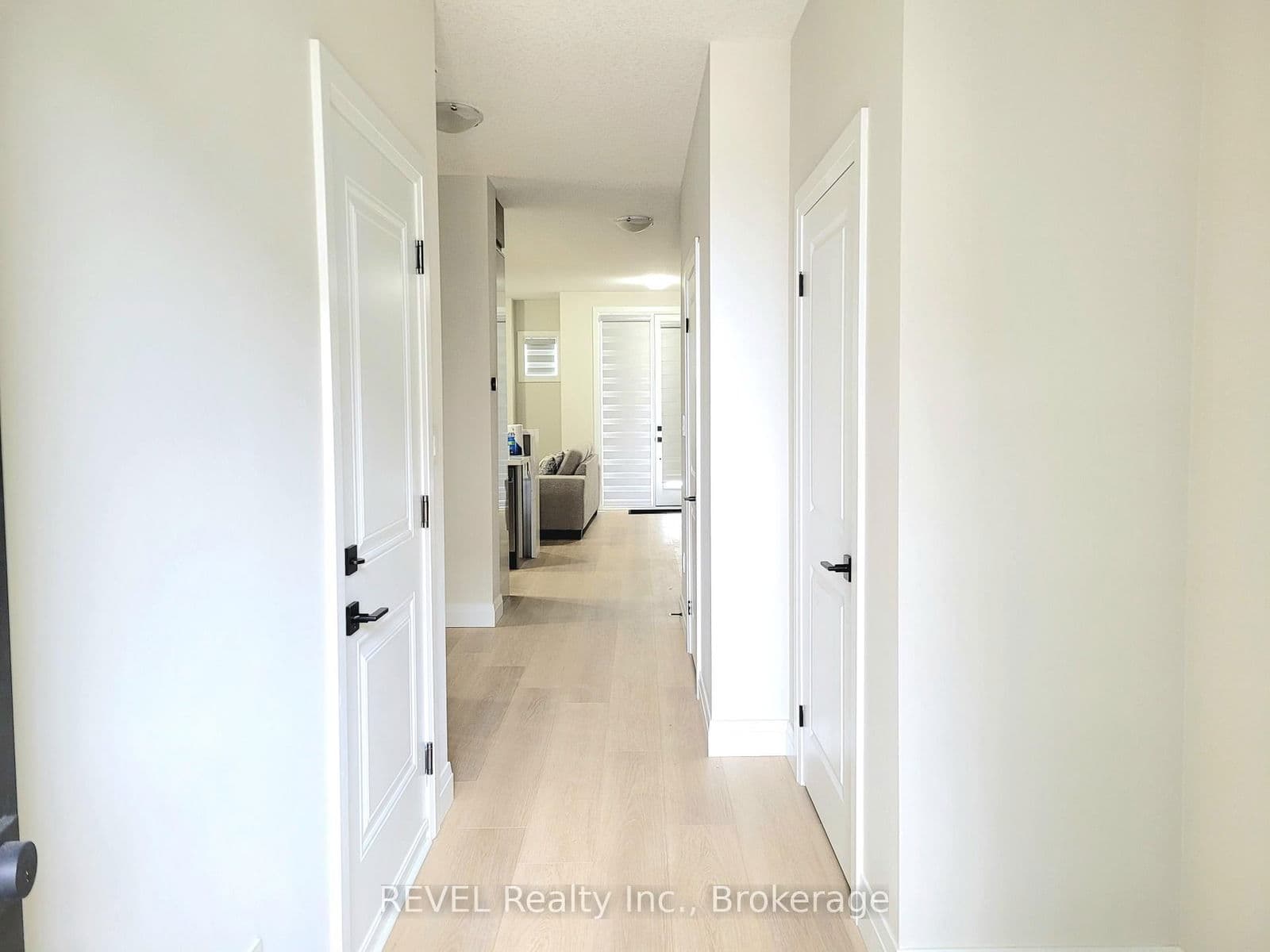 Att/Row/Townhouse at 38 Keystone Trail, Welland, ON - Photo 3 - RE/MAX Garden City Realty