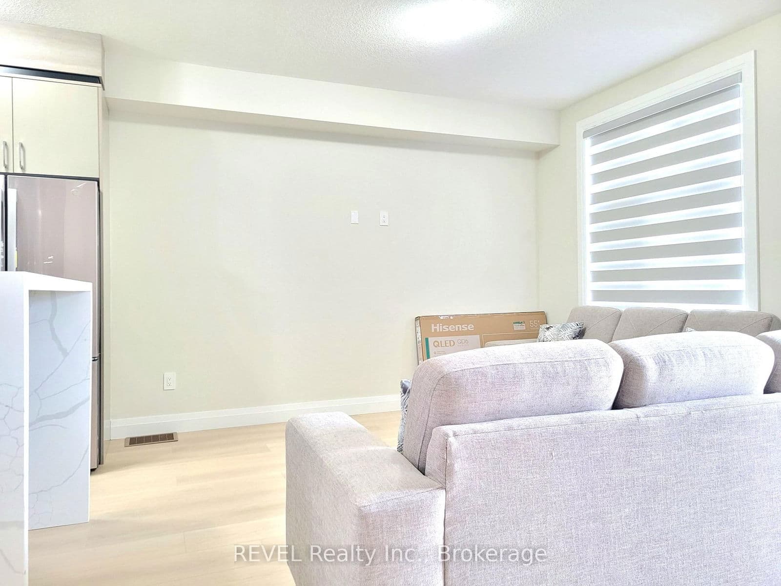 Att/Row/Townhouse at 38 Keystone Trail, Welland, ON - Photo 6 - RE/MAX Garden City Realty