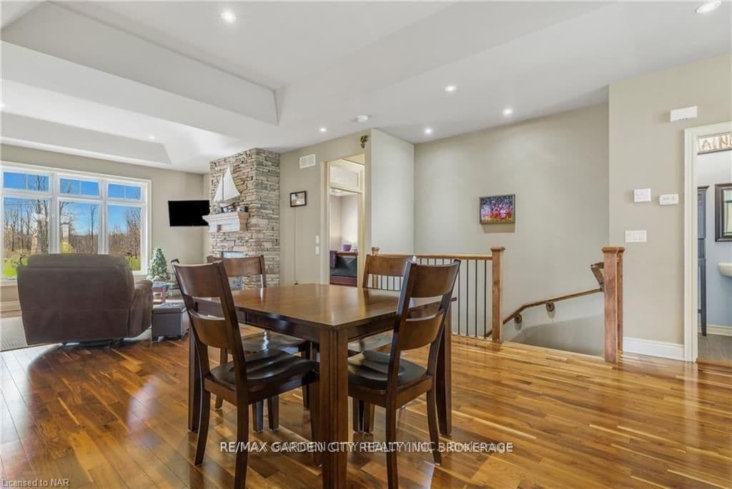 Detached at 3089 Niagara River Parkway, Fort Erie, ON - Photo 11 - RE/MAX Garden City Realty