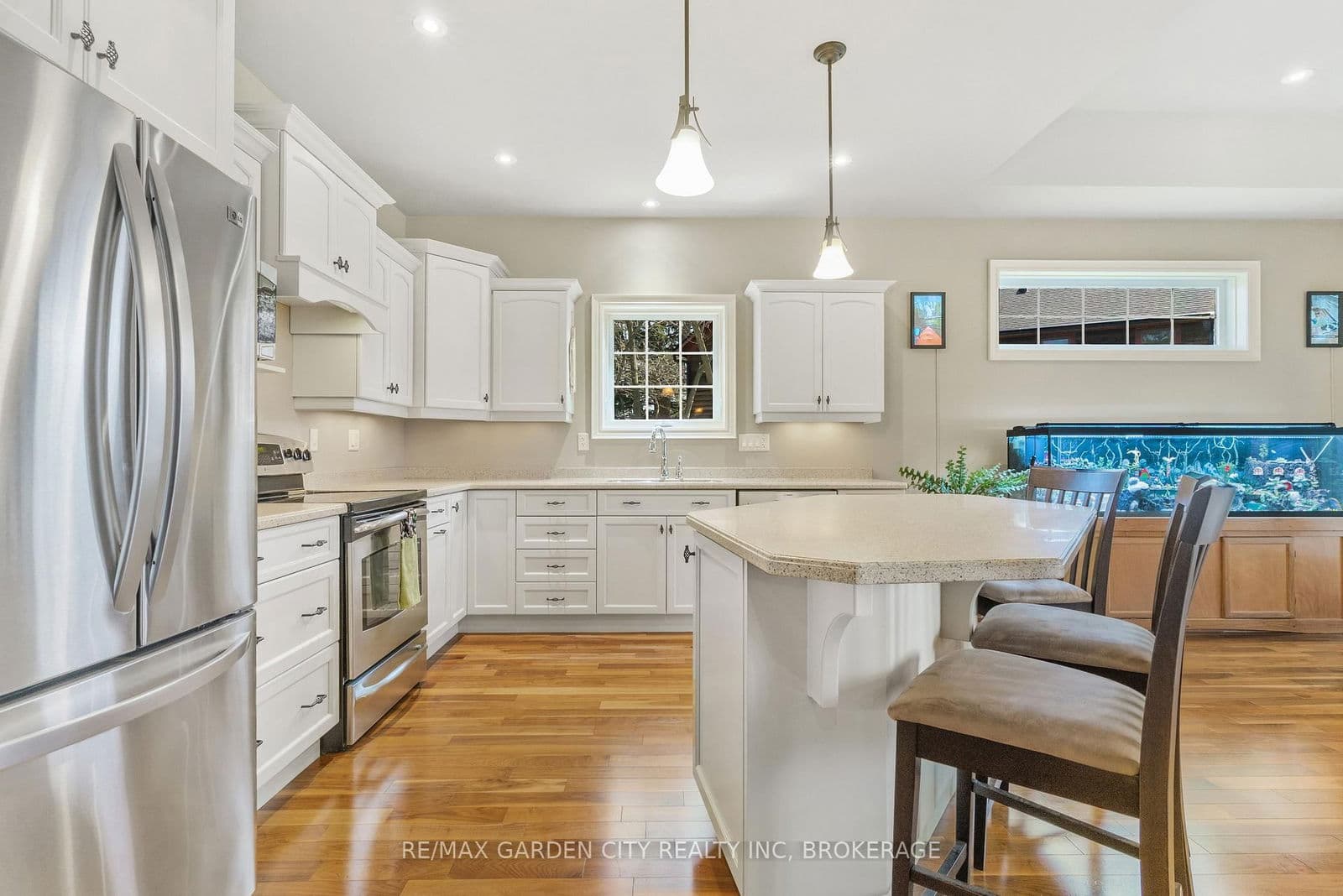 Detached at 3089 Niagara River Parkway, Fort Erie, ON - Photo 14 - RE/MAX Garden City Realty