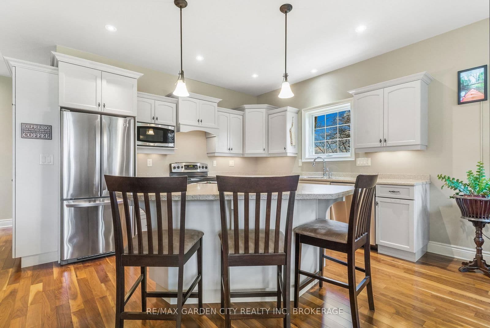 Detached at 3089 Niagara River Parkway, Fort Erie, ON - Photo 15 - RE/MAX Garden City Realty