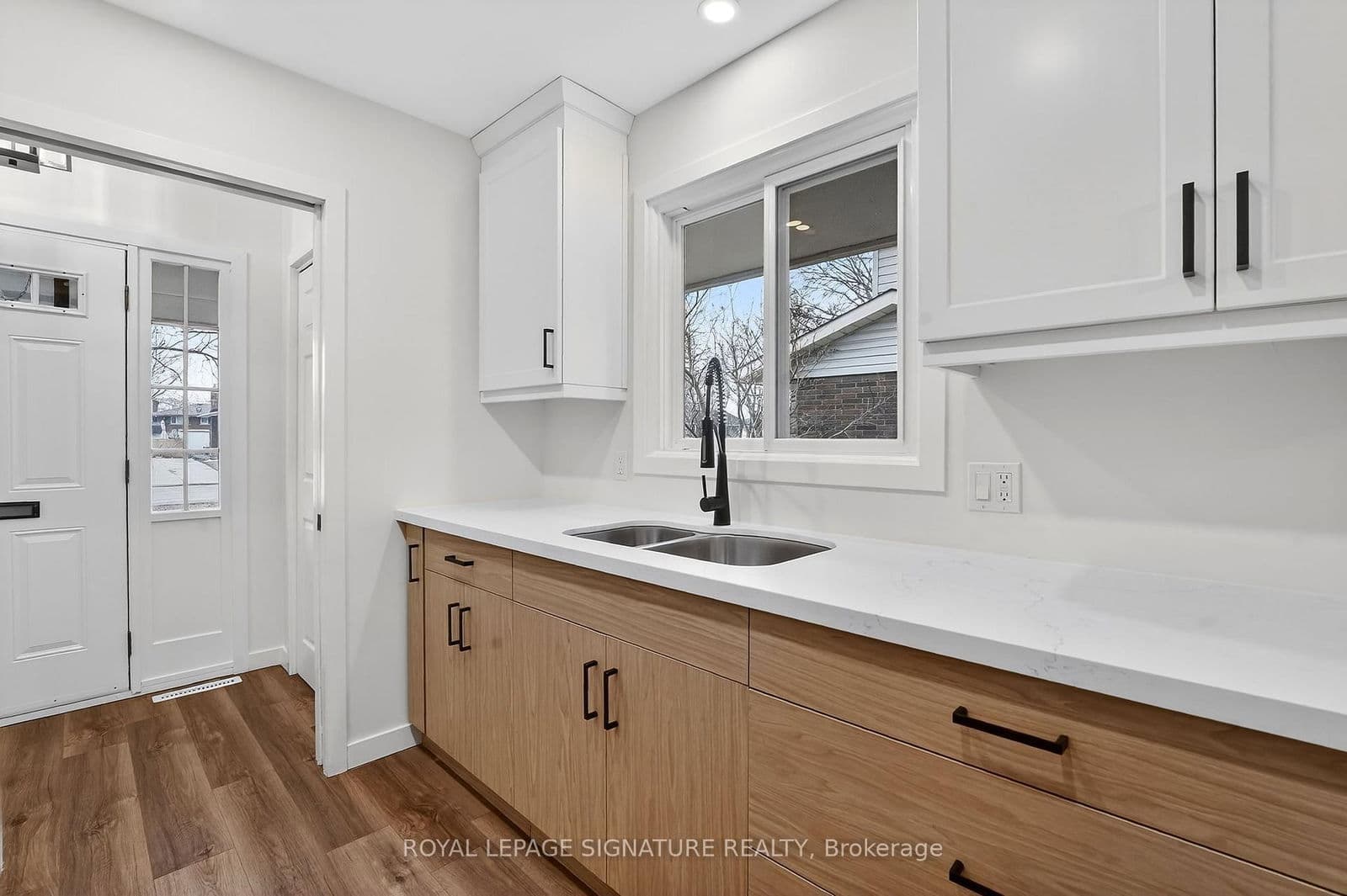 Detached at 55 BURNESS Drive, St. Catharines, ON - Photo 12 - RE/MAX Garden City Realty