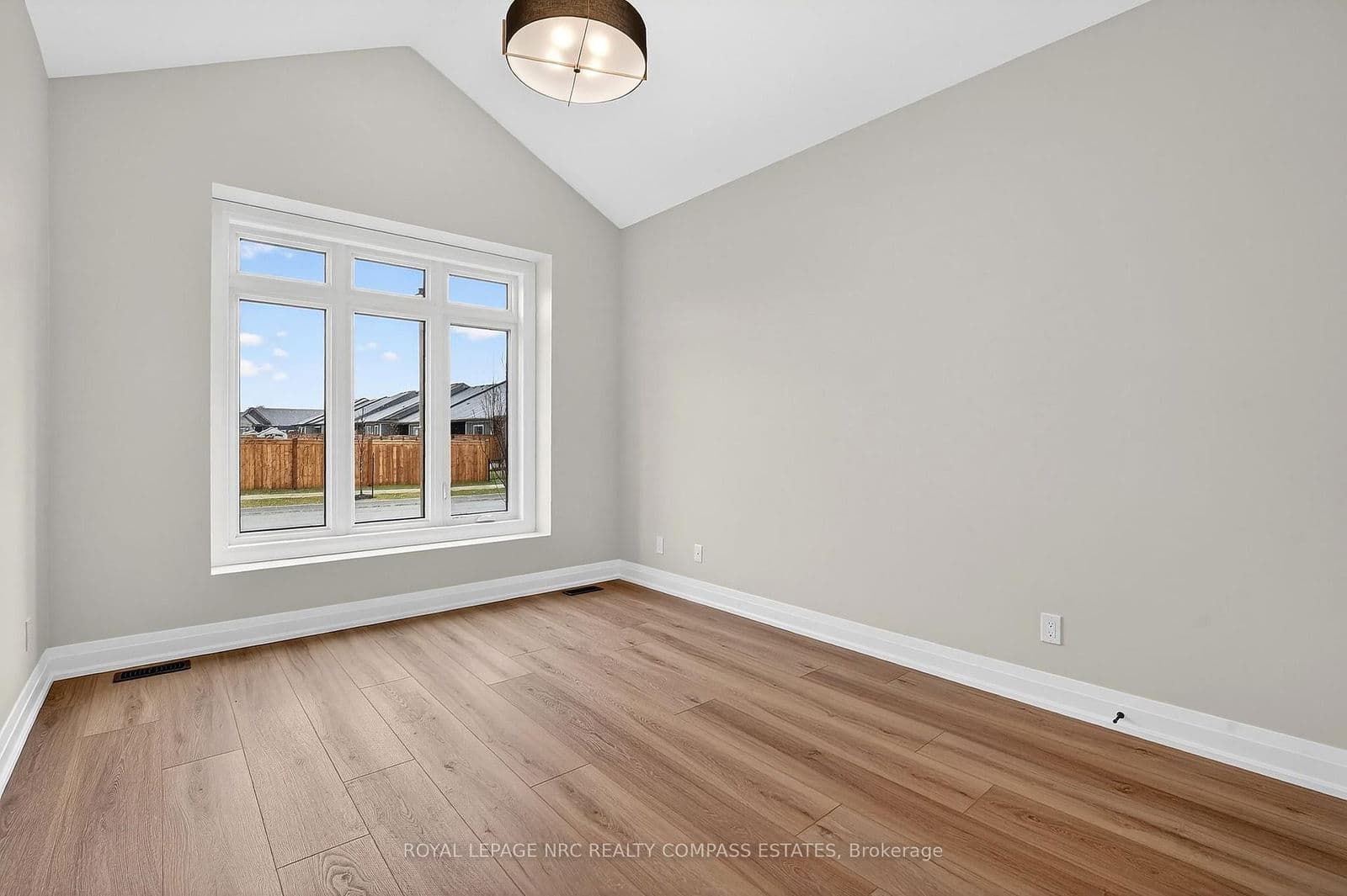 Detached at 47 Oakley Drive, Niagara-on-the-Lake, ON - Photo 22 - RE/MAX Garden City Realty