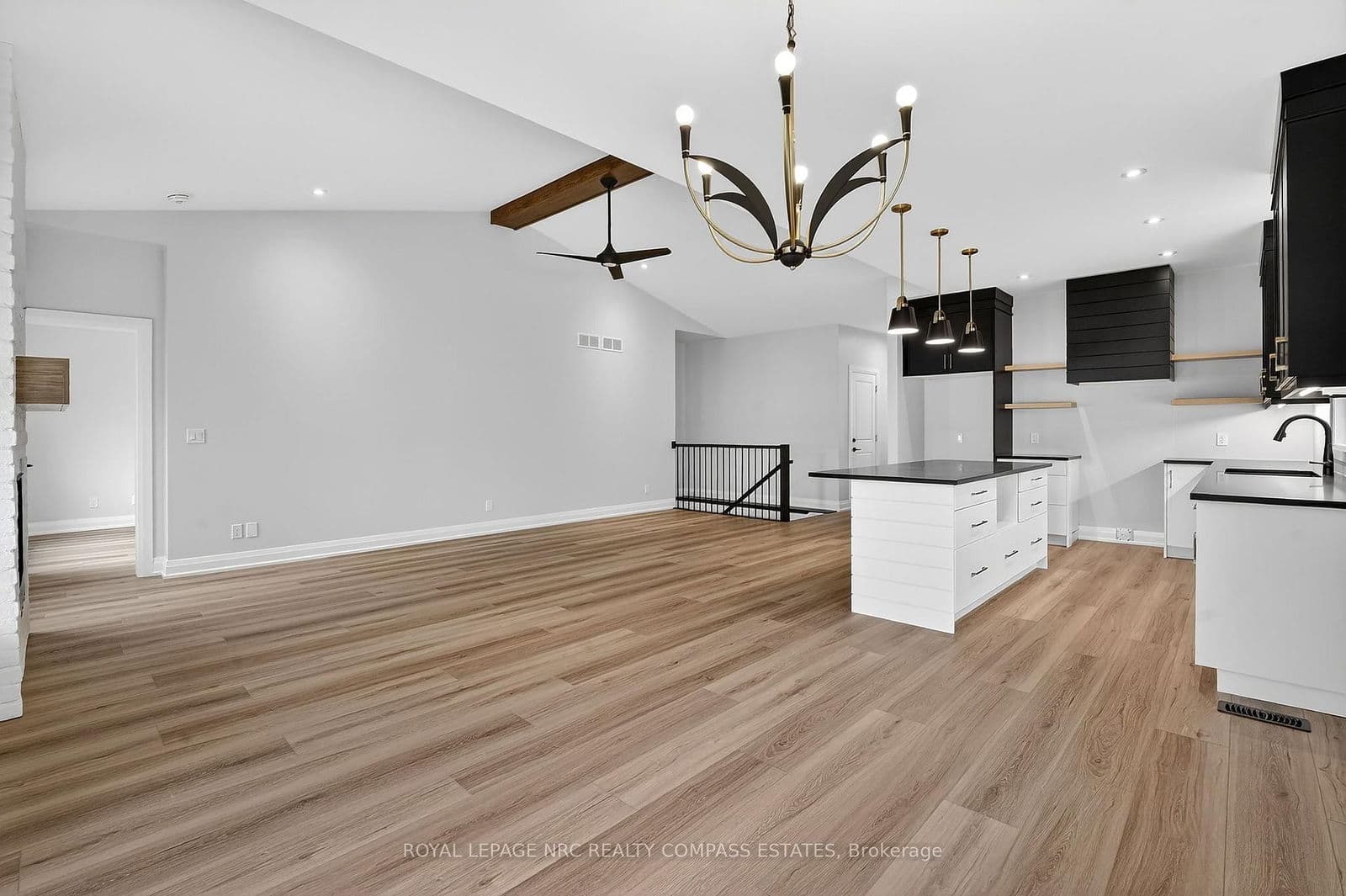 Detached at 47 Oakley Drive, Niagara-on-the-Lake, ON - Photo 9 - RE/MAX Garden City Realty