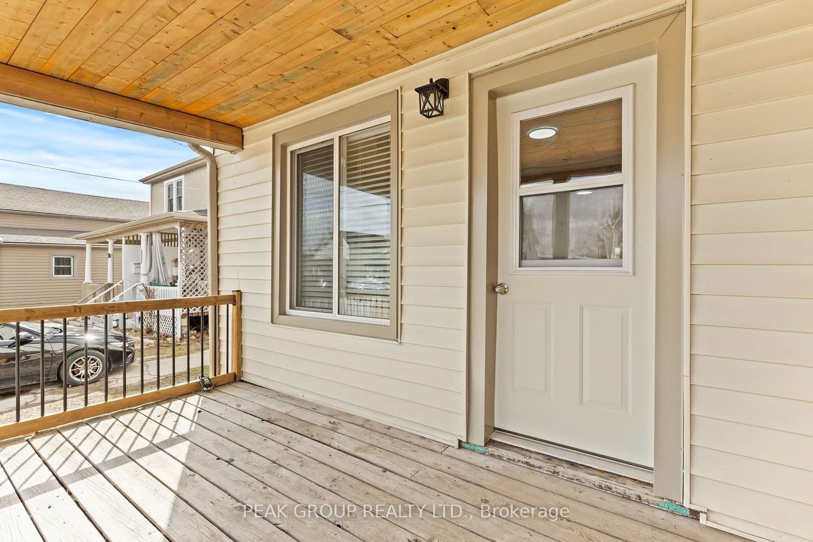 Semi-Detached at 214 Mitchell Street, Port Colborne, ON - Photo 5 - RE/MAX Garden City Realty