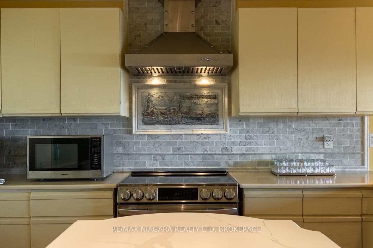 Detached at 735 Lakeshore Road, Port Colborne, ON - Photo 23 - RE/MAX Garden City Realty