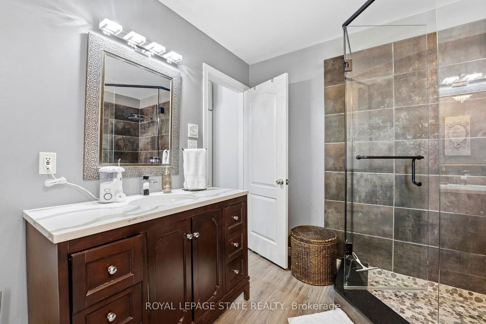 Detached at 64 Griffith Drive, Grimsby, ON - Photo 31 - RE/MAX Garden City Realty