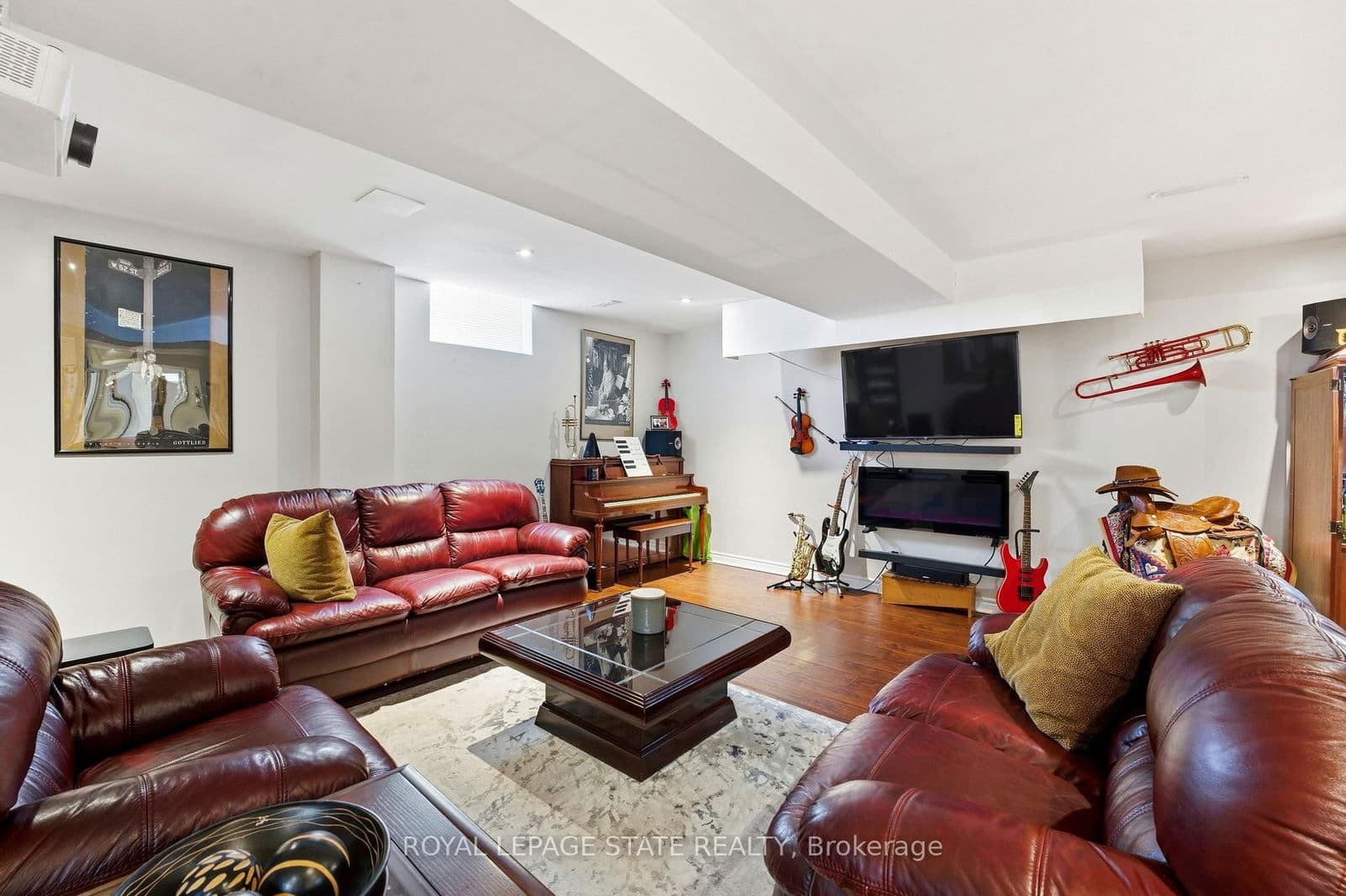 Detached at 64 Griffith Drive, Grimsby, ON - Photo 35 - RE/MAX Garden City Realty