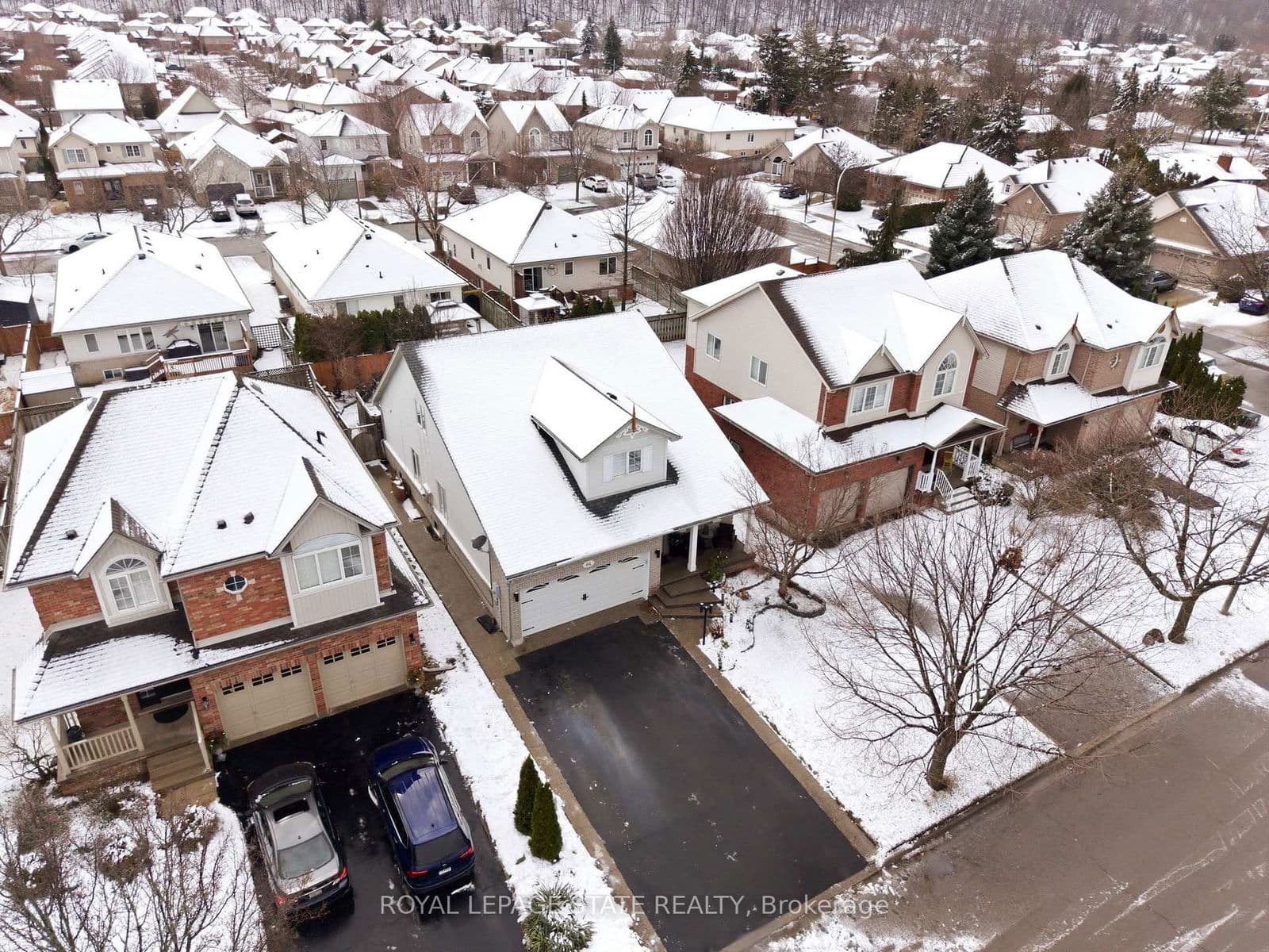 Detached at 64 Griffith Drive, Grimsby, ON - Photo 46 - RE/MAX Garden City Realty