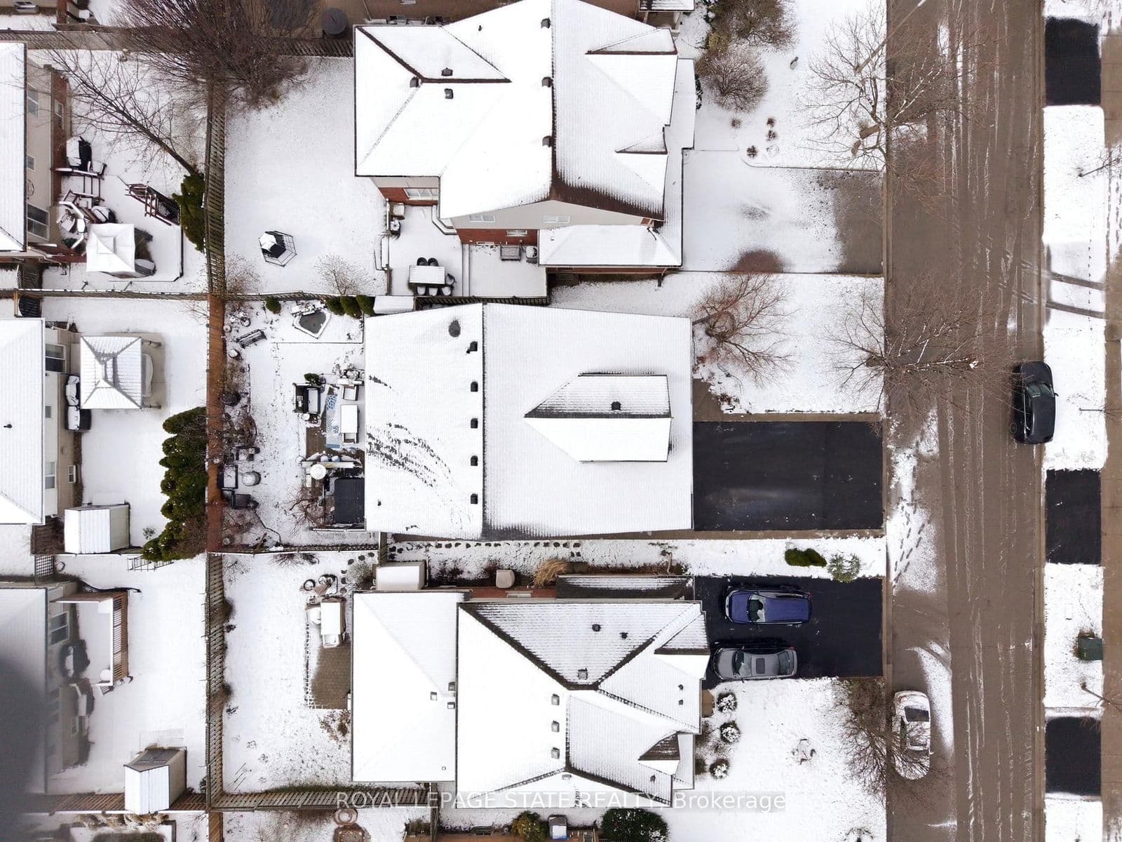 Detached at 64 Griffith Drive, Grimsby, ON - Photo 47 - RE/MAX Garden City Realty