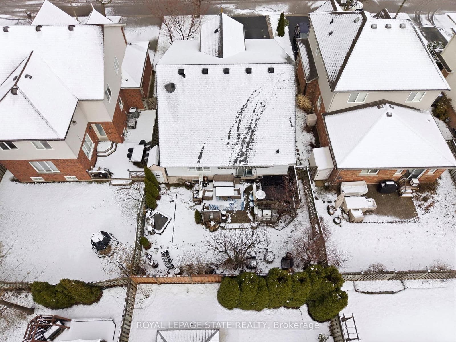 Detached at 64 Griffith Drive, Grimsby, ON - Photo 48 - RE/MAX Garden City Realty