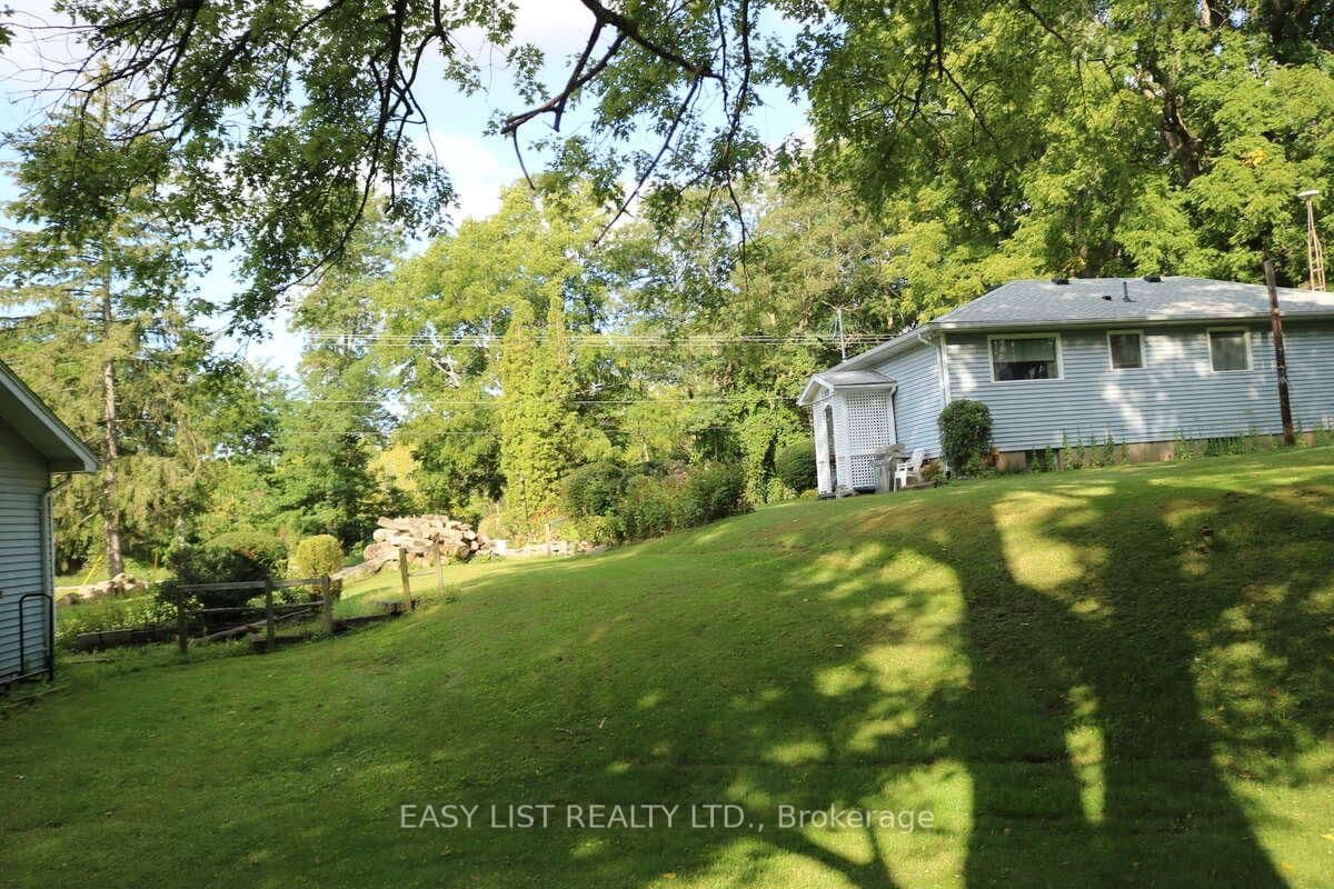 Rural Residential at 1109 Effingham Street, Pelham, ON - Photo 12 - RE/MAX Garden City Realty