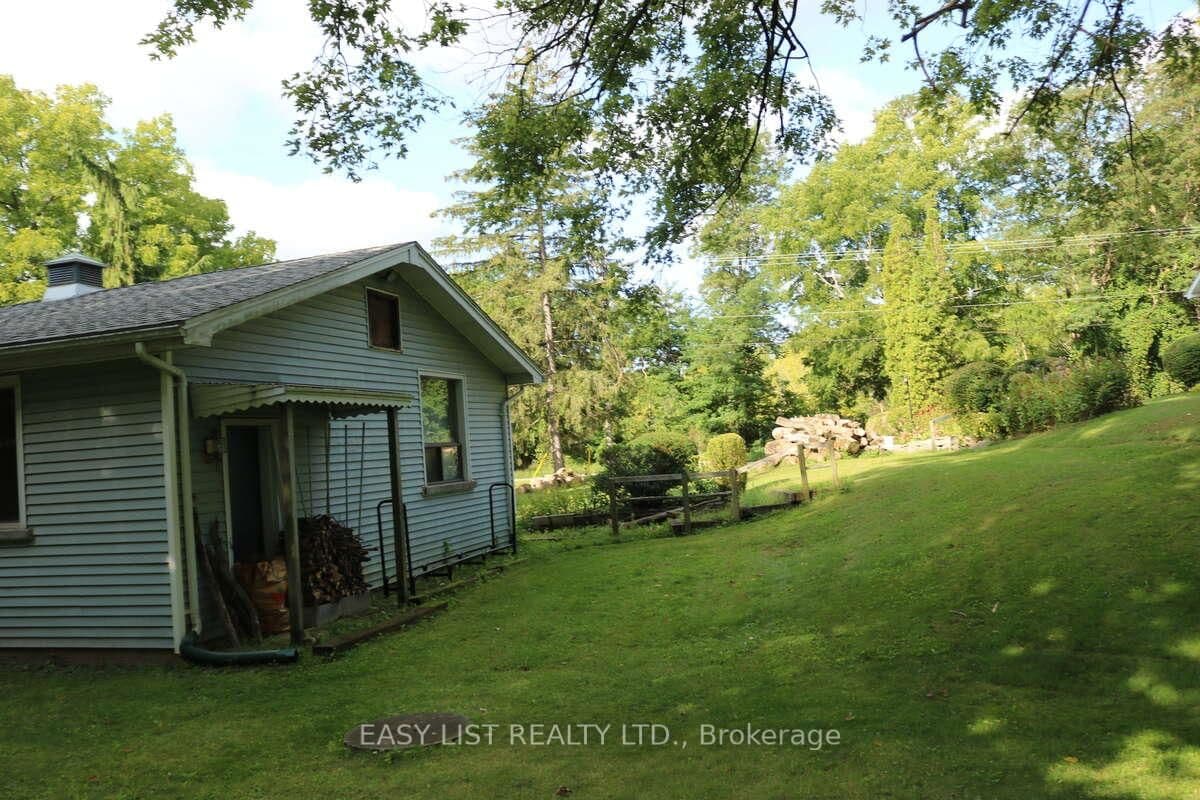 Rural Residential at 1109 Effingham Street, Pelham, ON - Photo 13 - RE/MAX Garden City Realty