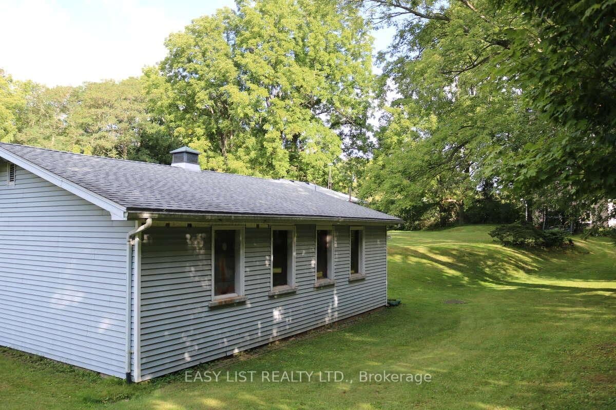 Rural Residential at 1109 Effingham Street, Pelham, ON - Photo 14 - RE/MAX Garden City Realty