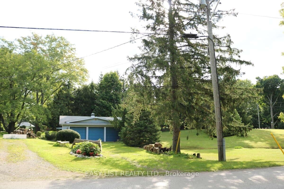 Rural Residential at 1109 Effingham Street, Pelham, ON - Photo 8 - RE/MAX Garden City Realty