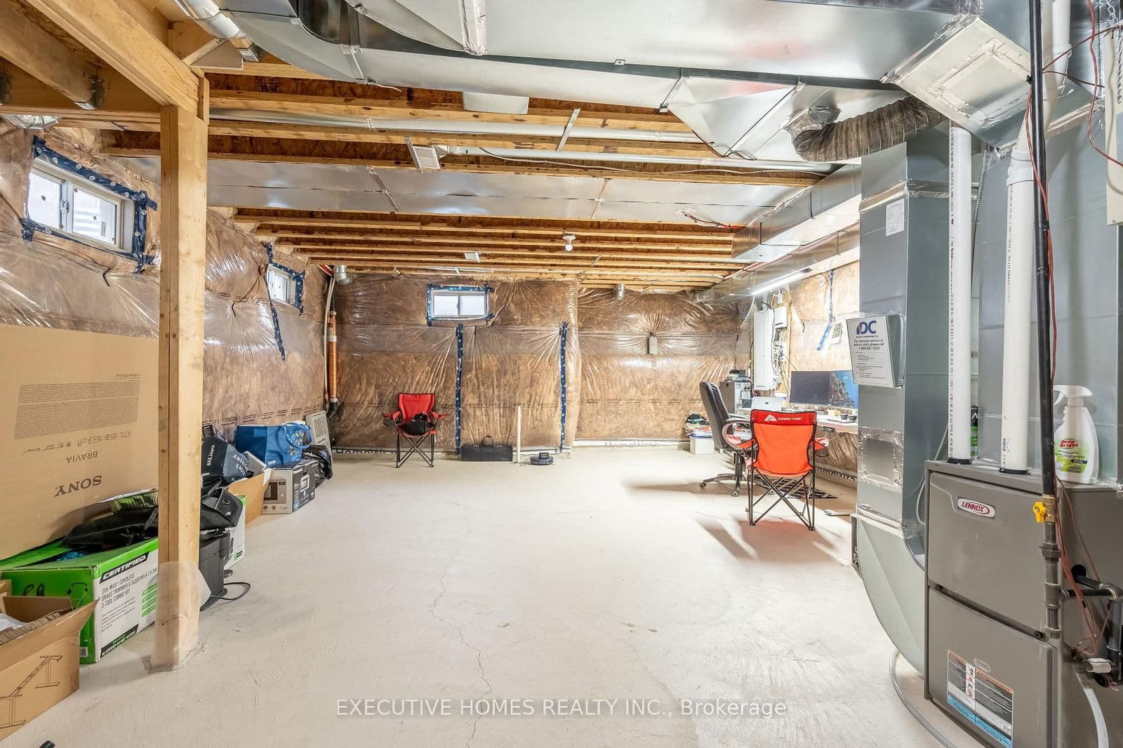 Detached at 16 Ever Sweet Way, Thorold, ON - Photo 28 - RE/MAX Garden City Realty