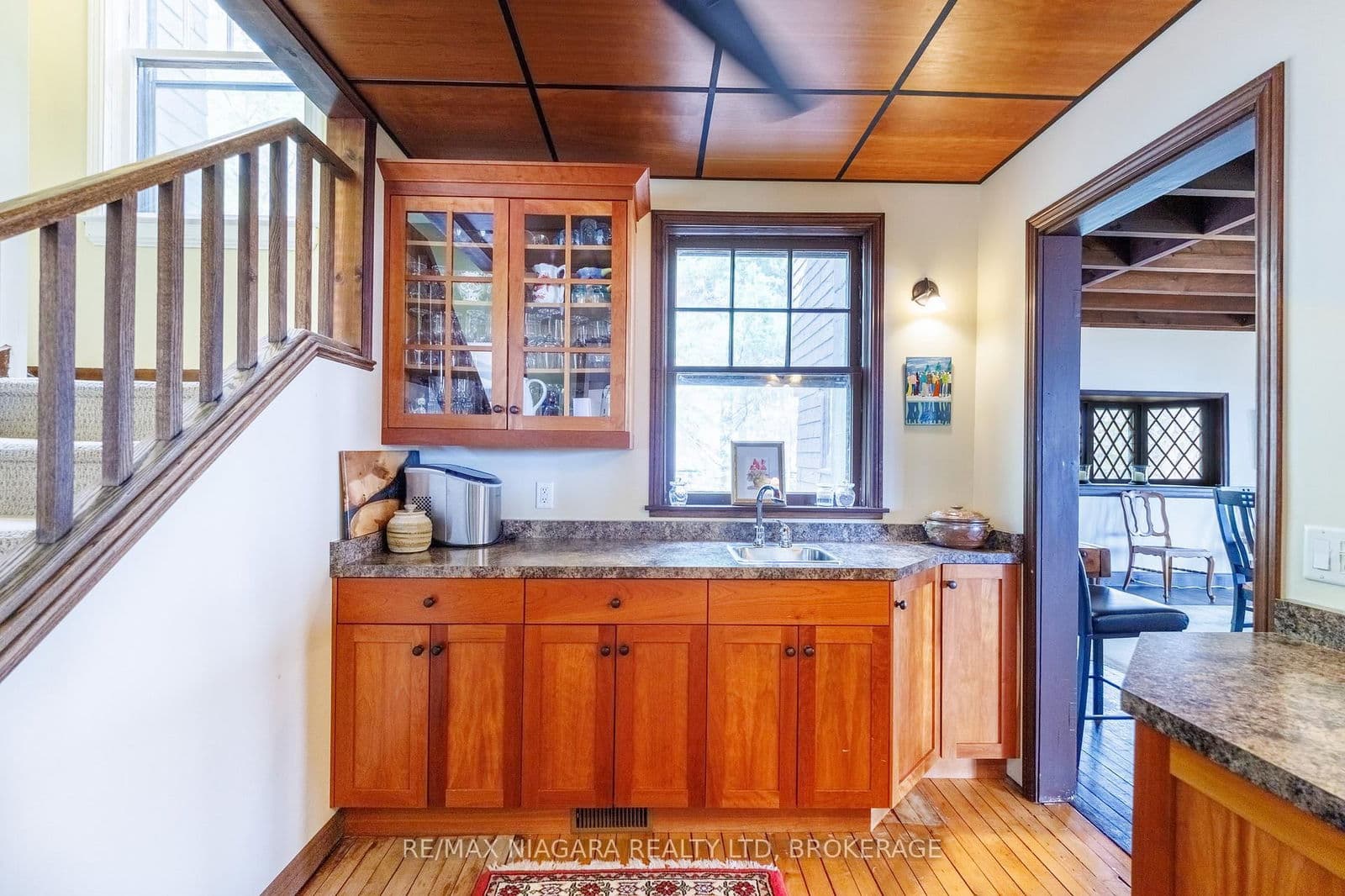 Detached at 725 Point Abino Road, Fort Erie, ON - Photo 12 - RE/MAX Garden City Realty