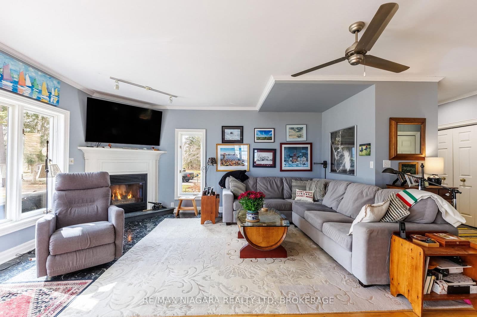 Detached at 725 Point Abino Road, Fort Erie, ON - Photo 14 - RE/MAX Garden City Realty